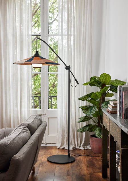 PARROT floor lamp with arm sand