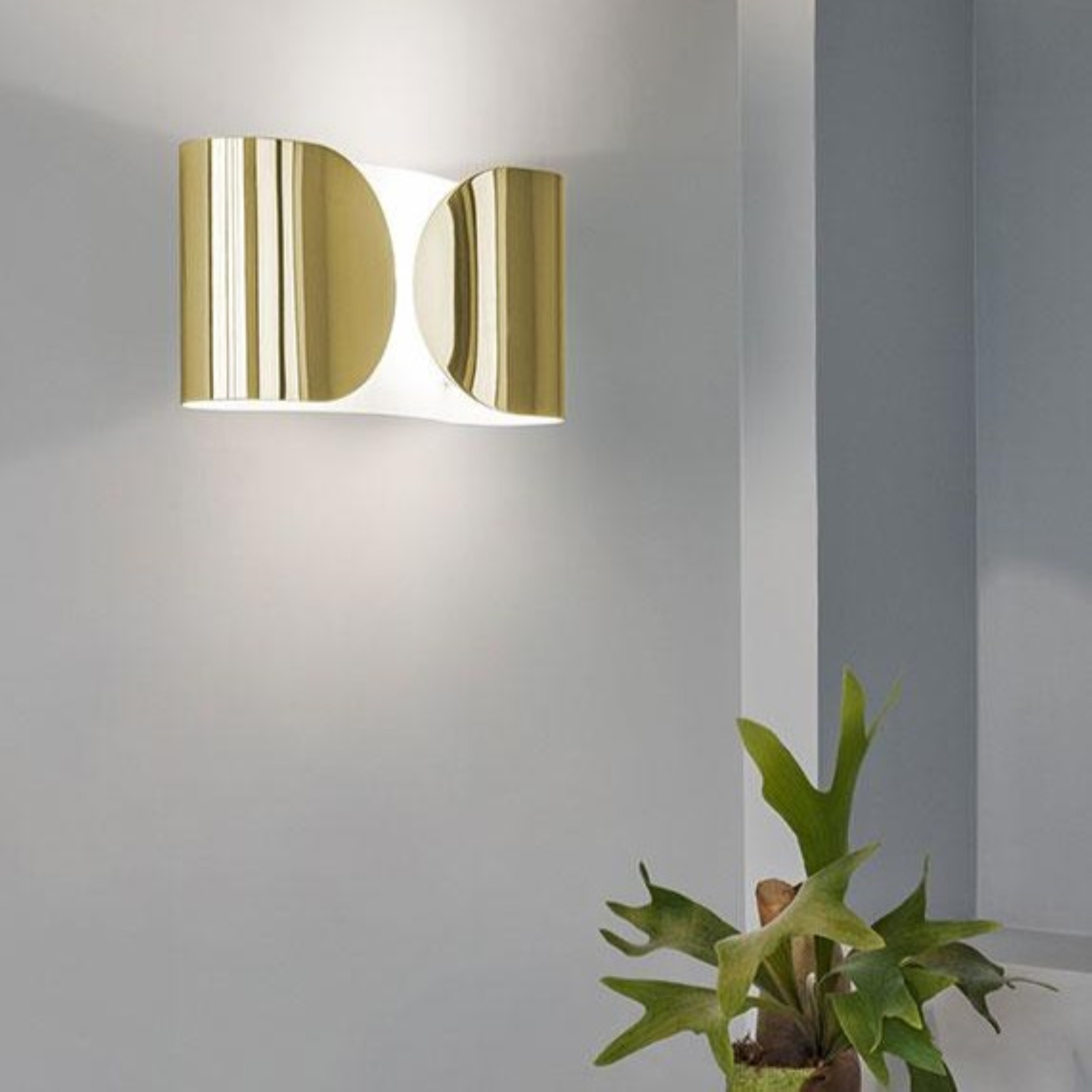 FOGLIO Gold Wall Lamp