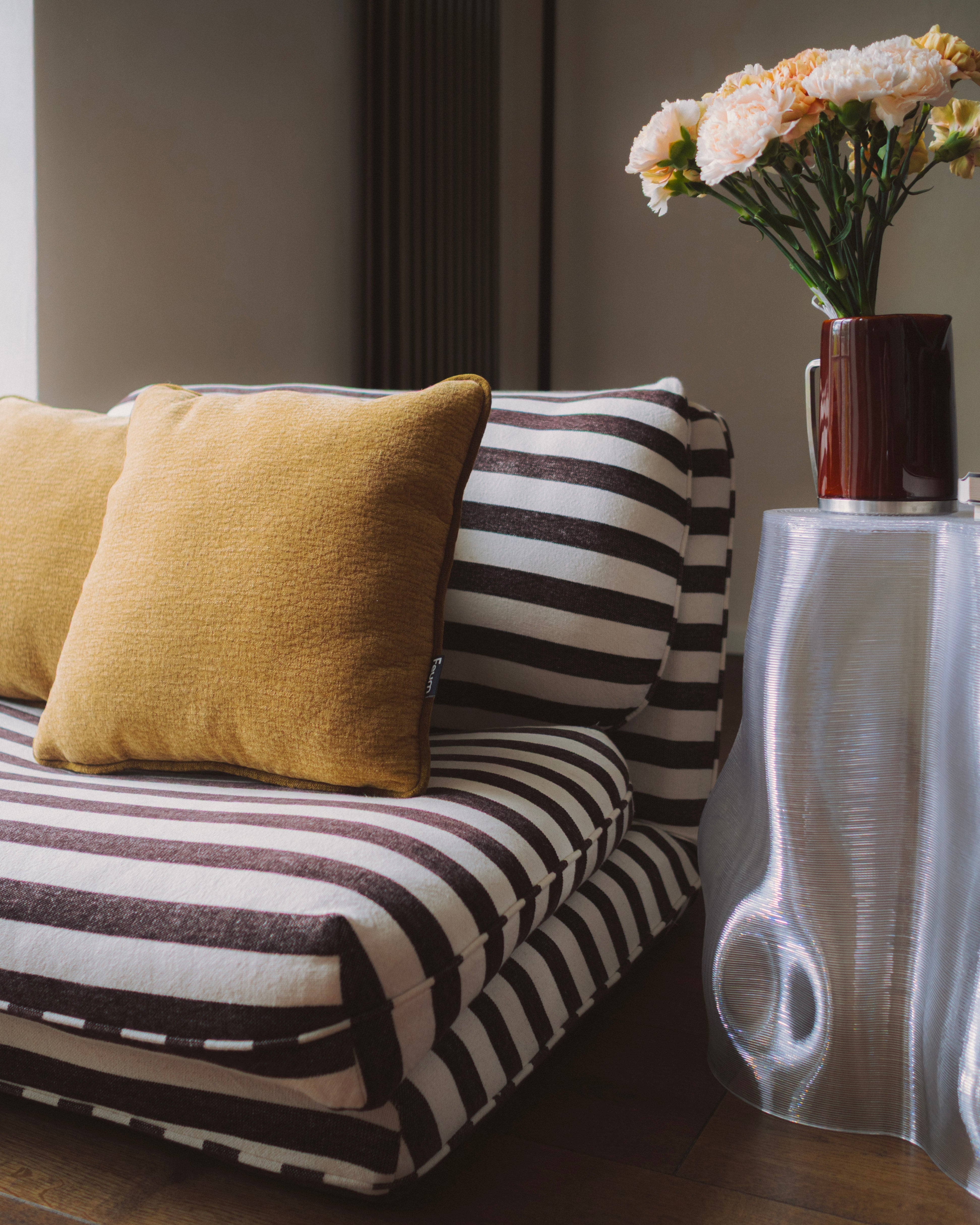 Vankúš MIU jantárová oranžová