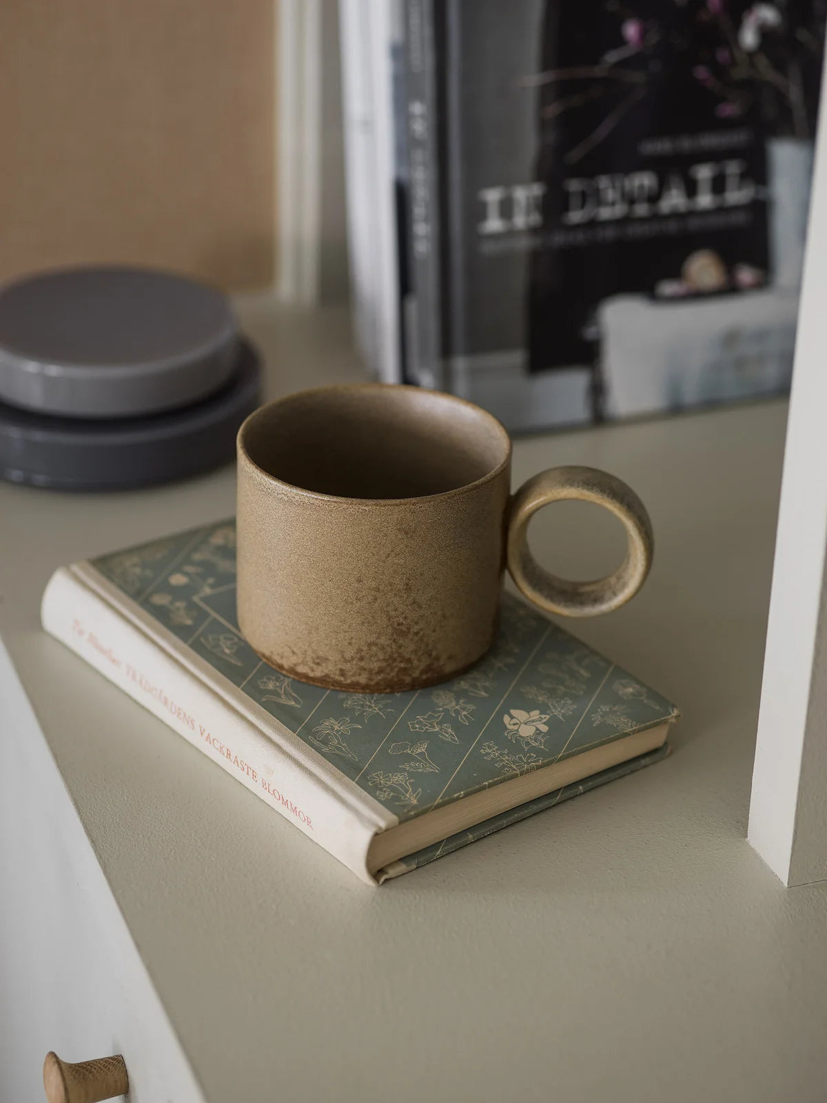 Structural wallpaper resembling linen - TERRACOTTA