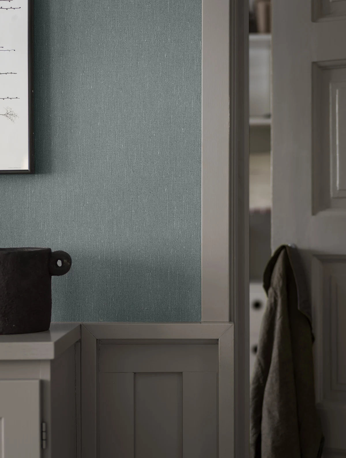 Tapeta so štruktúrou imitujúcou ľan LINEN - DUSTY DENIM zhasnutá modrá