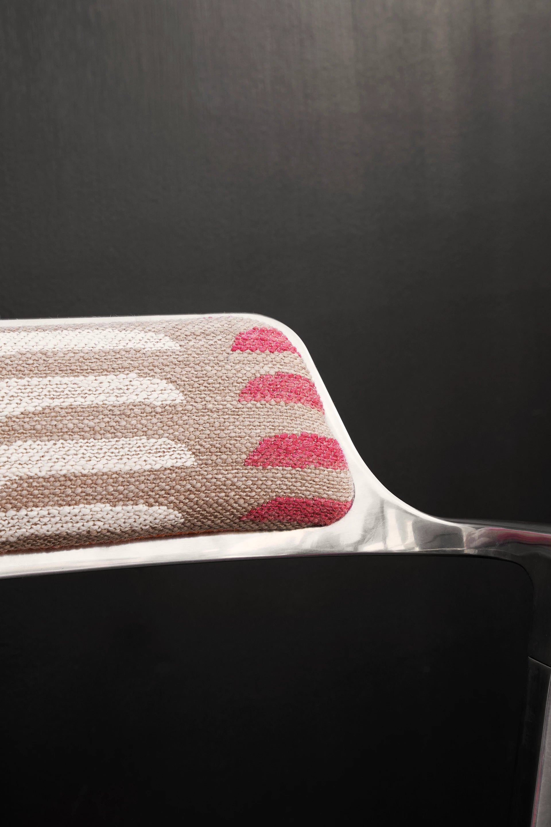 Kancelárske kreslo 452 - TODOS SANTOS v modrej a oranžovej farbe s kovovým podstavcom