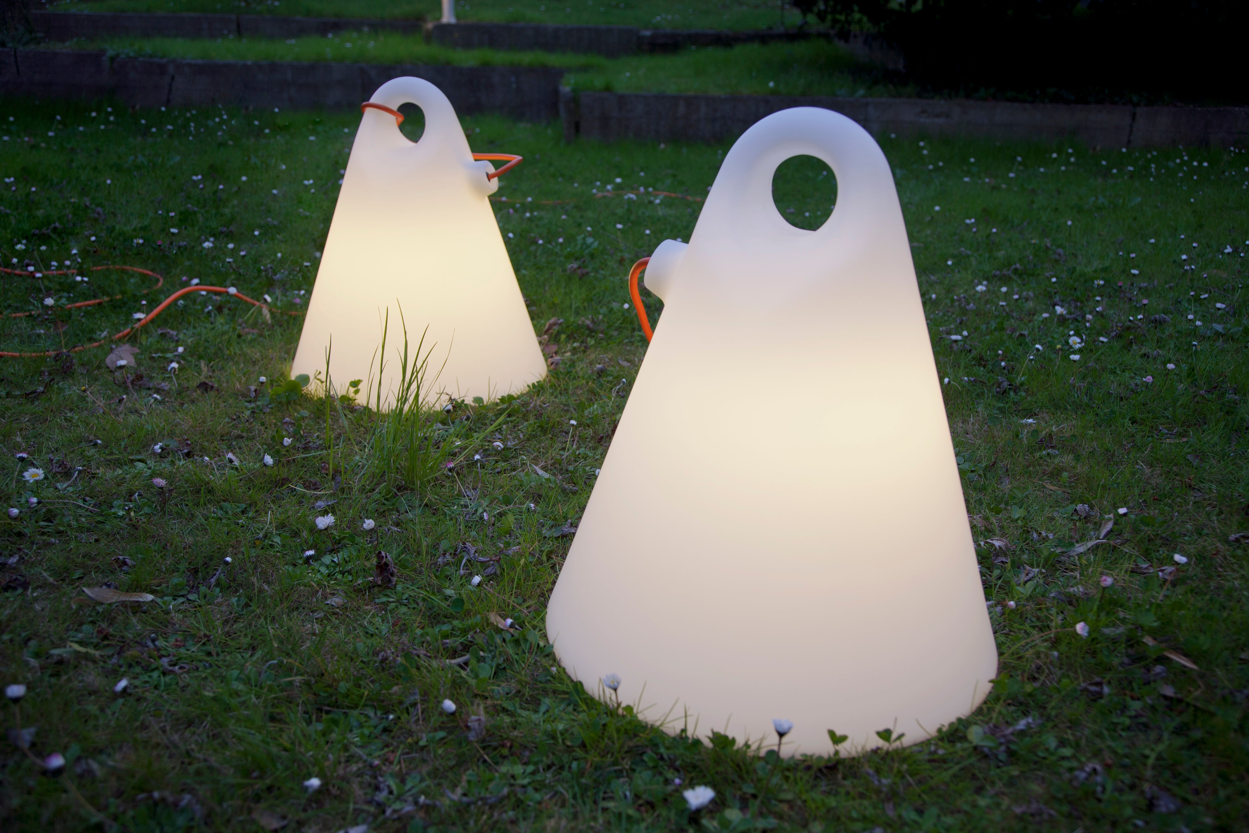 Závesná vonkajšia lampa TRILLY biela