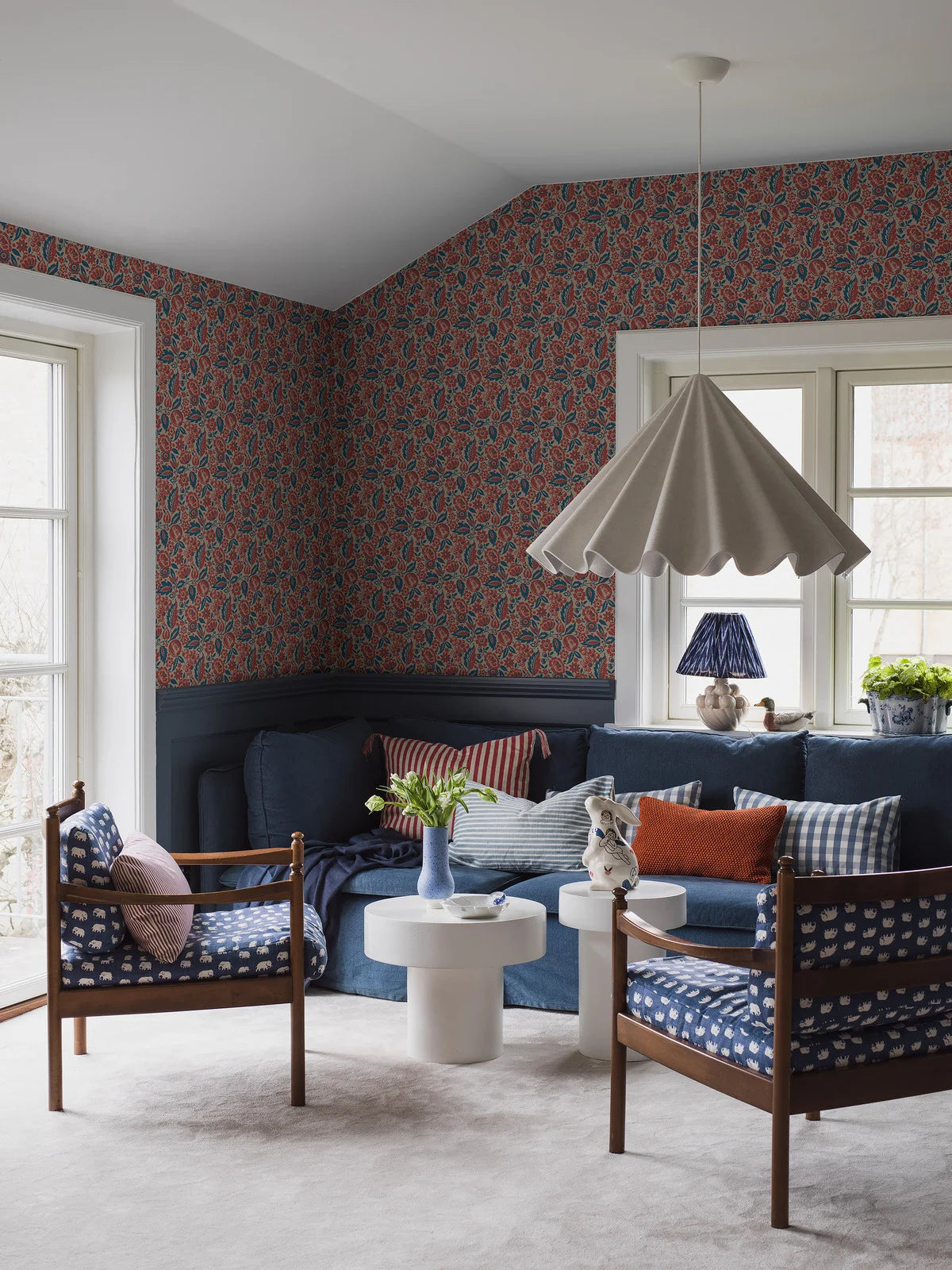 ELISE Red and Blue Floral Pattern Wallpaper