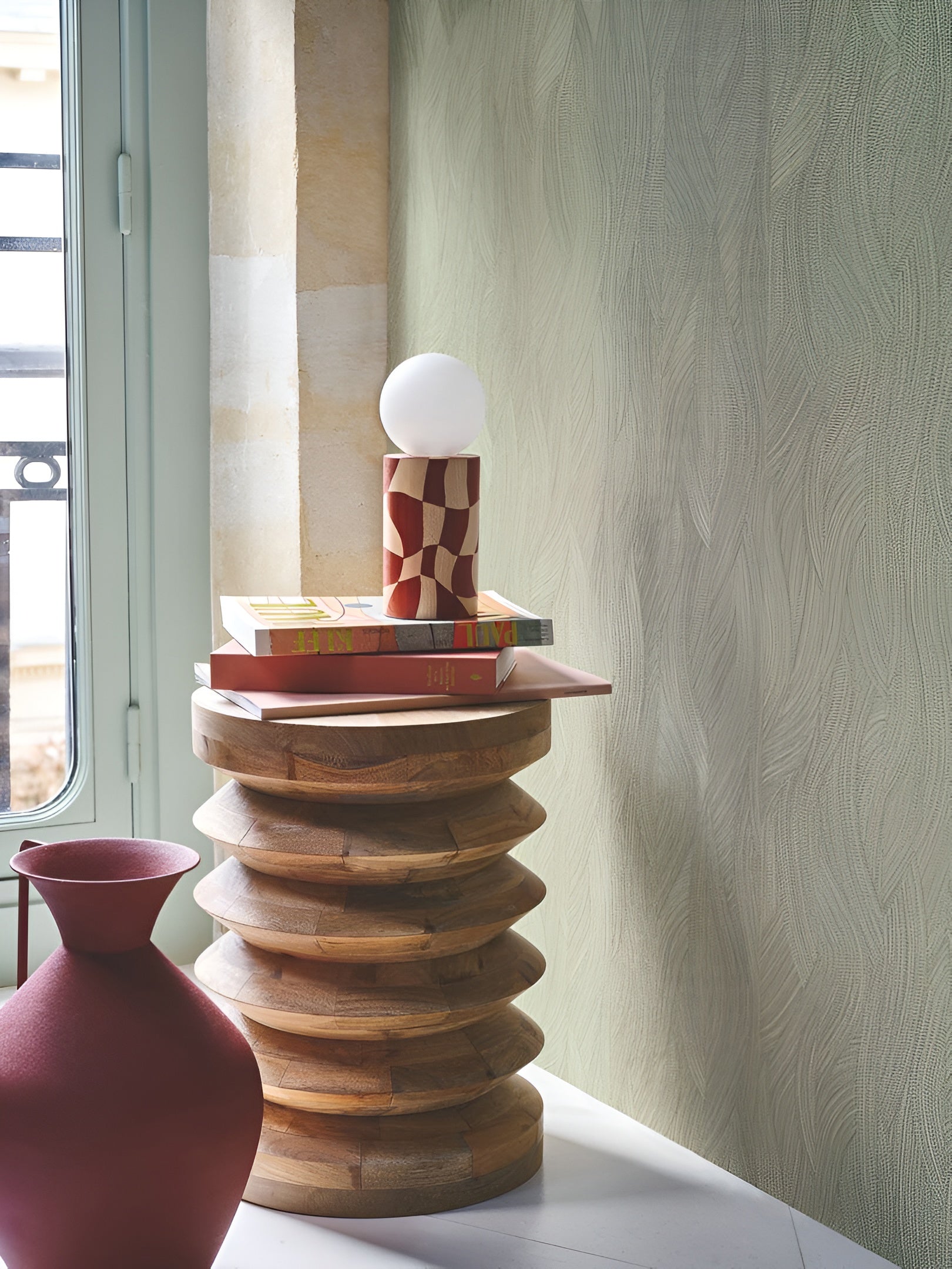 Štruktúrna tapeta s abstraktným vlnitým vzorom JASSINE - ZELENÁ AMANDE mandľová zeleň