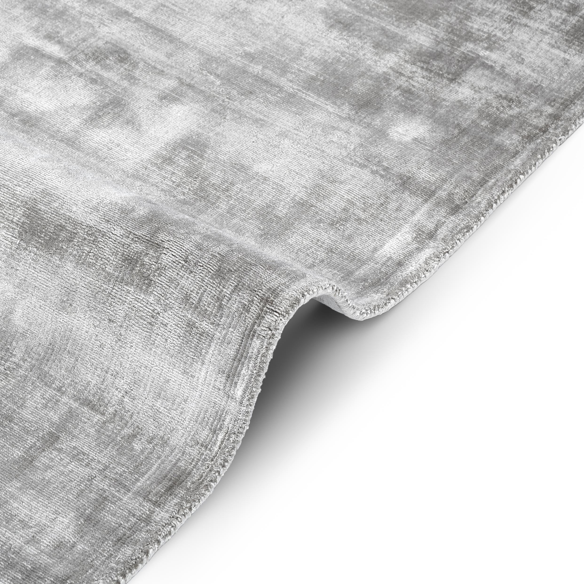 Koberec DESERT šedý