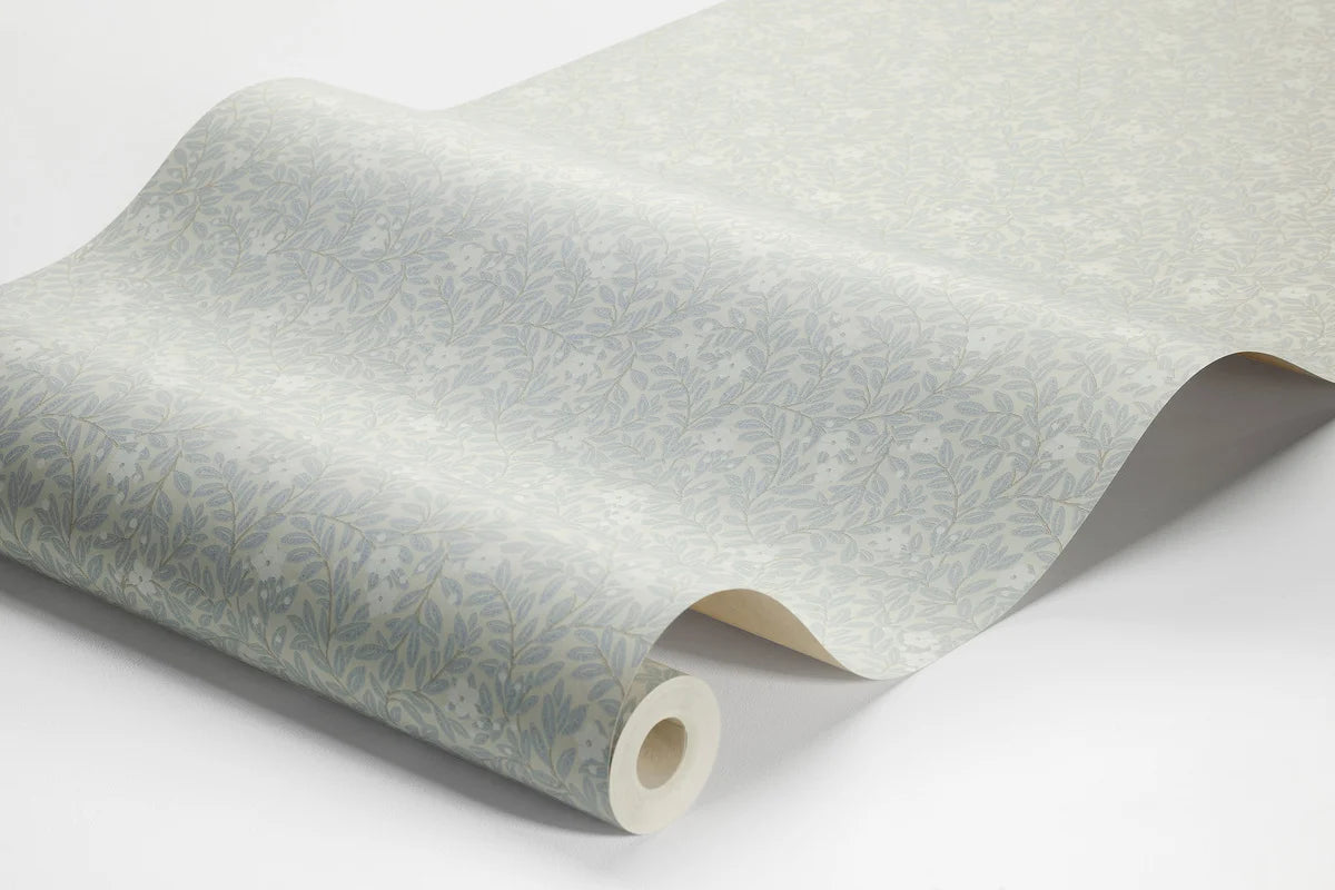 Tapeta s rastlinným motívom kvetov a listov MYRTEN zhasnutá modrá s bielou