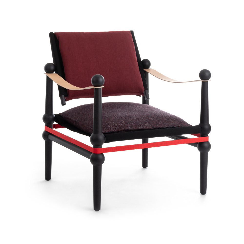TWAIN armchair in burgundy with a black beech base