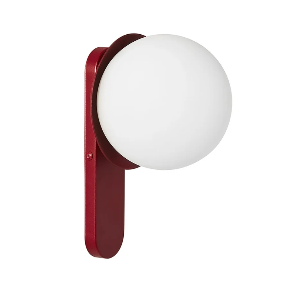 KUUL wall lamp in burgundy