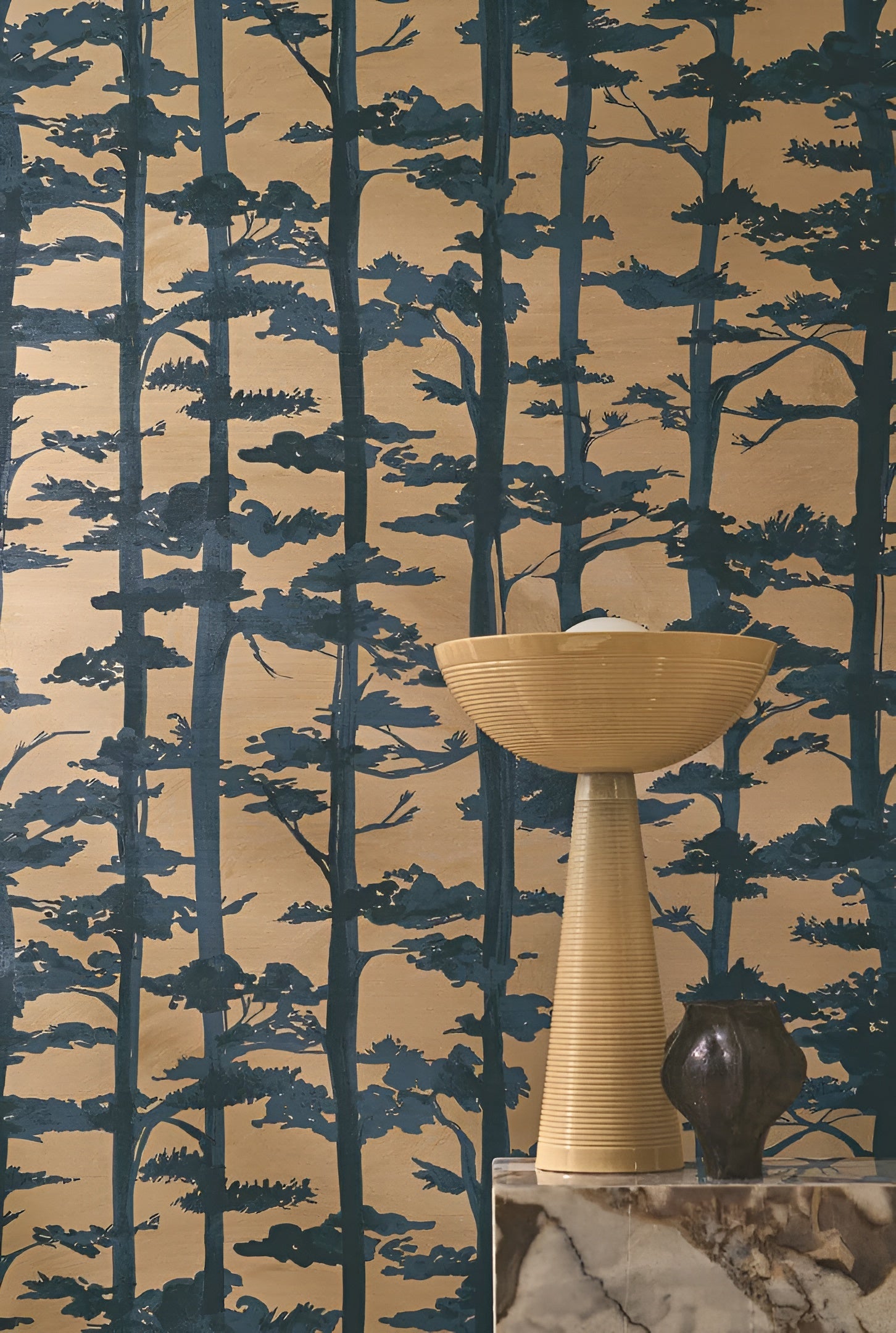 Structural wallpaper with an oriental tree plant motif AME - DORÉ/ENCRE navy blue with dark beige
