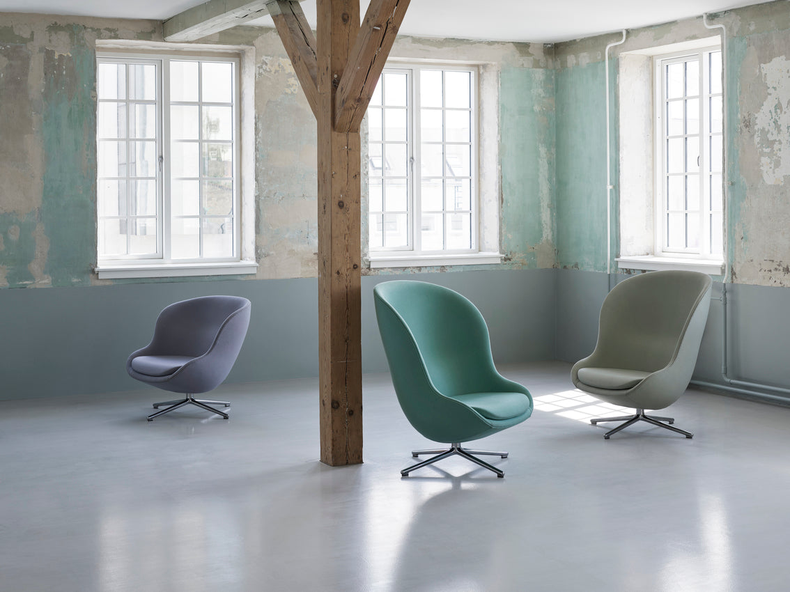 HYG HIGH armchair with black adjustable base