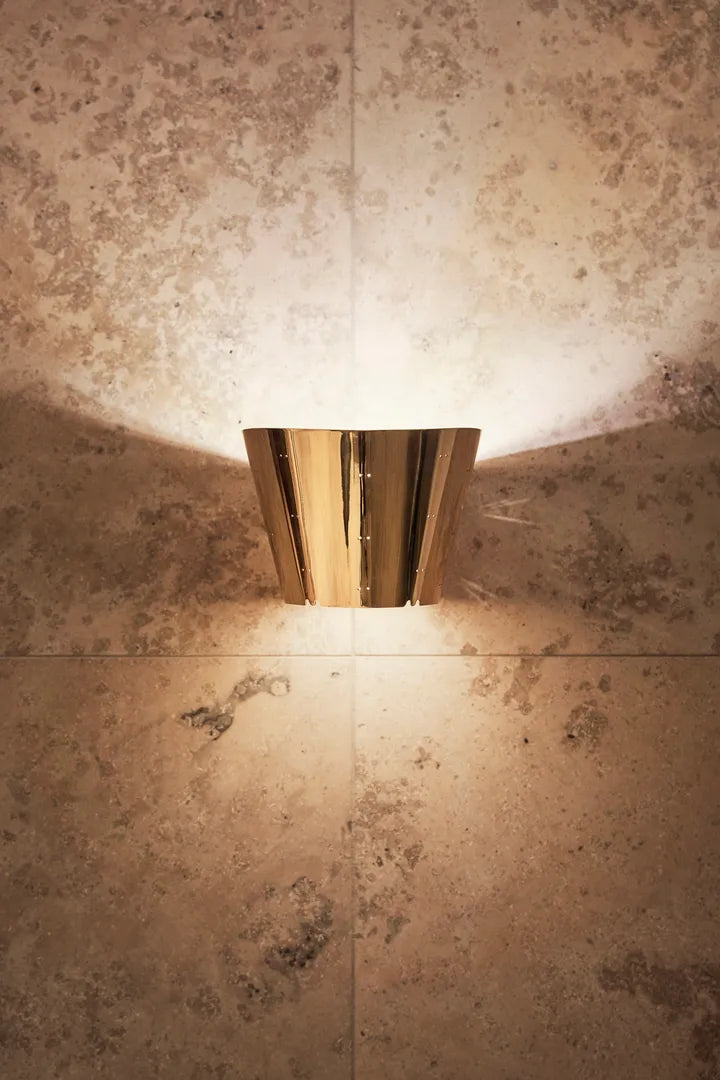 Nástenné svietidlo 9464 leštený mosadz