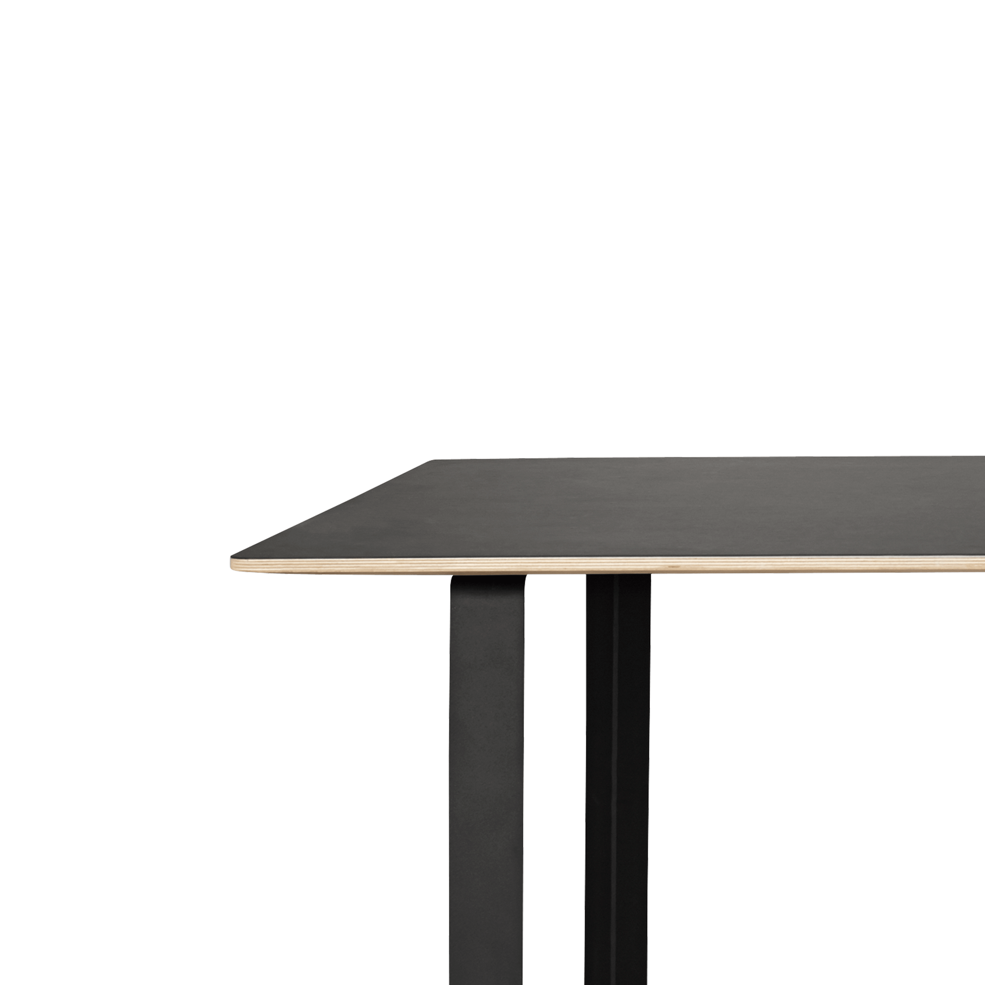 70/70 Black Table