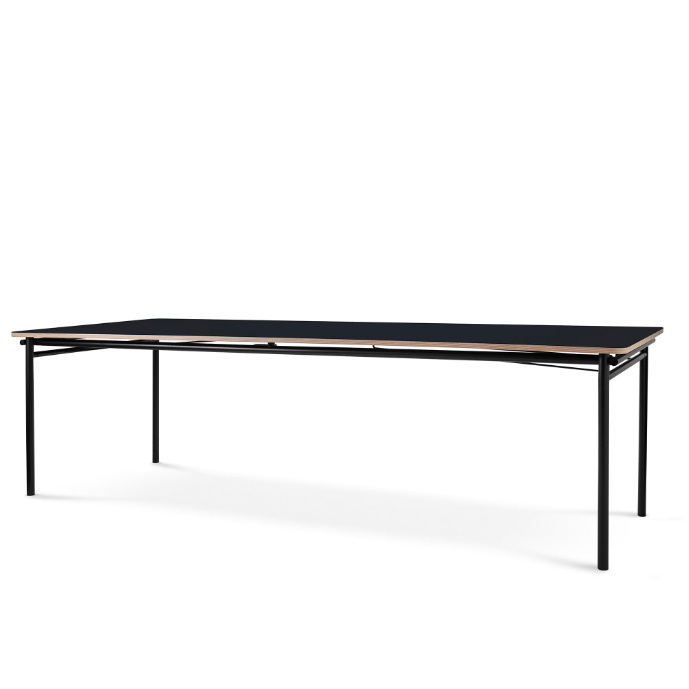 TAFFEL black extendable table