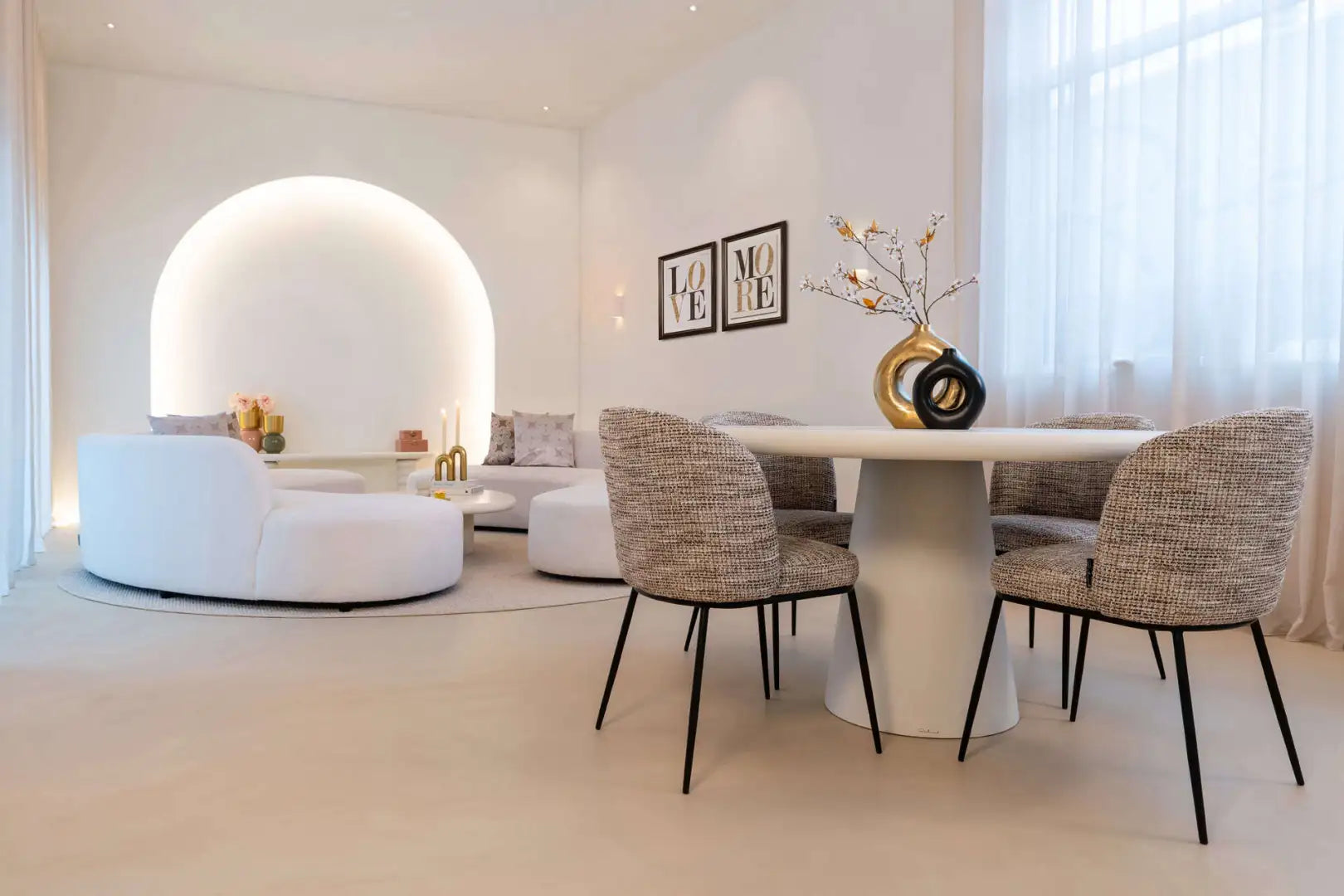 BLOOMSTONE white round table