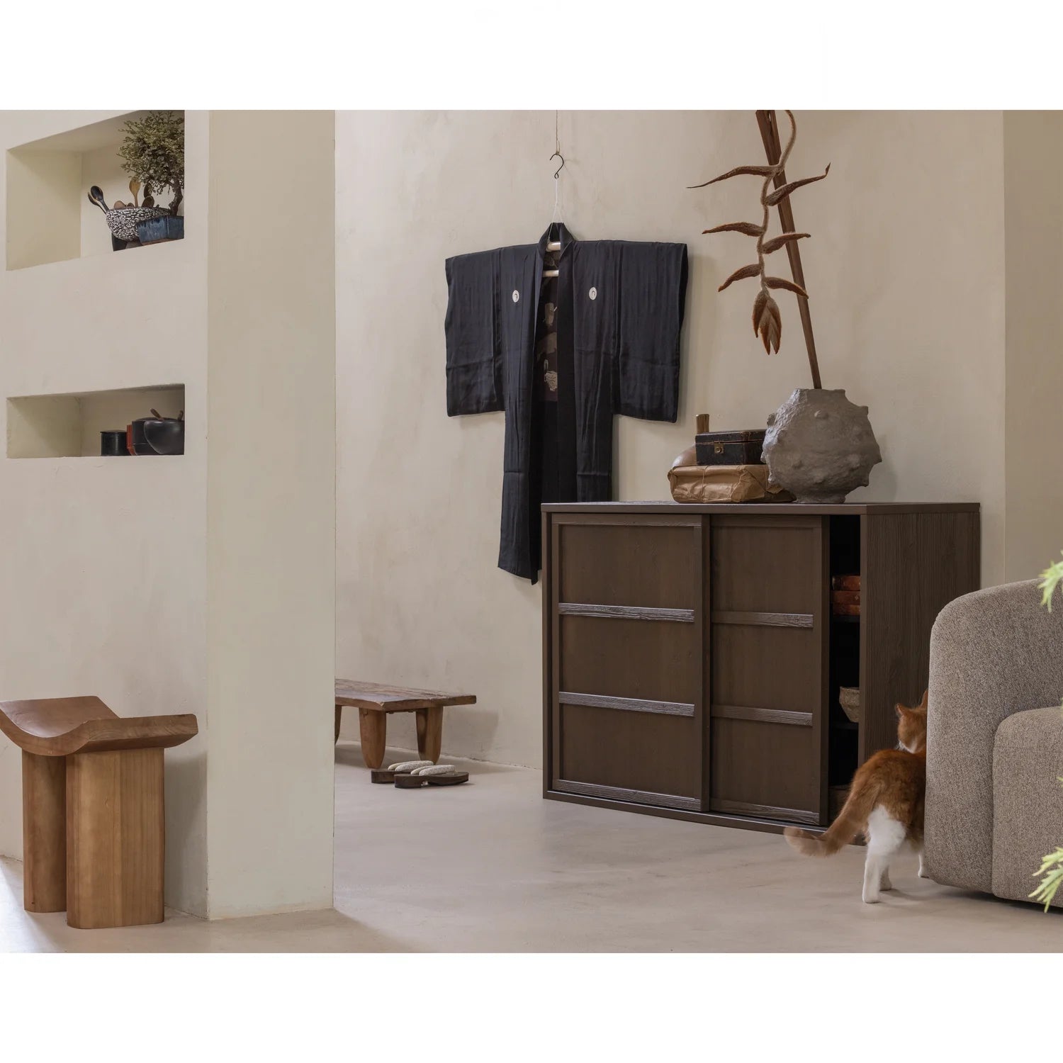 Stolička JAPAN drevená