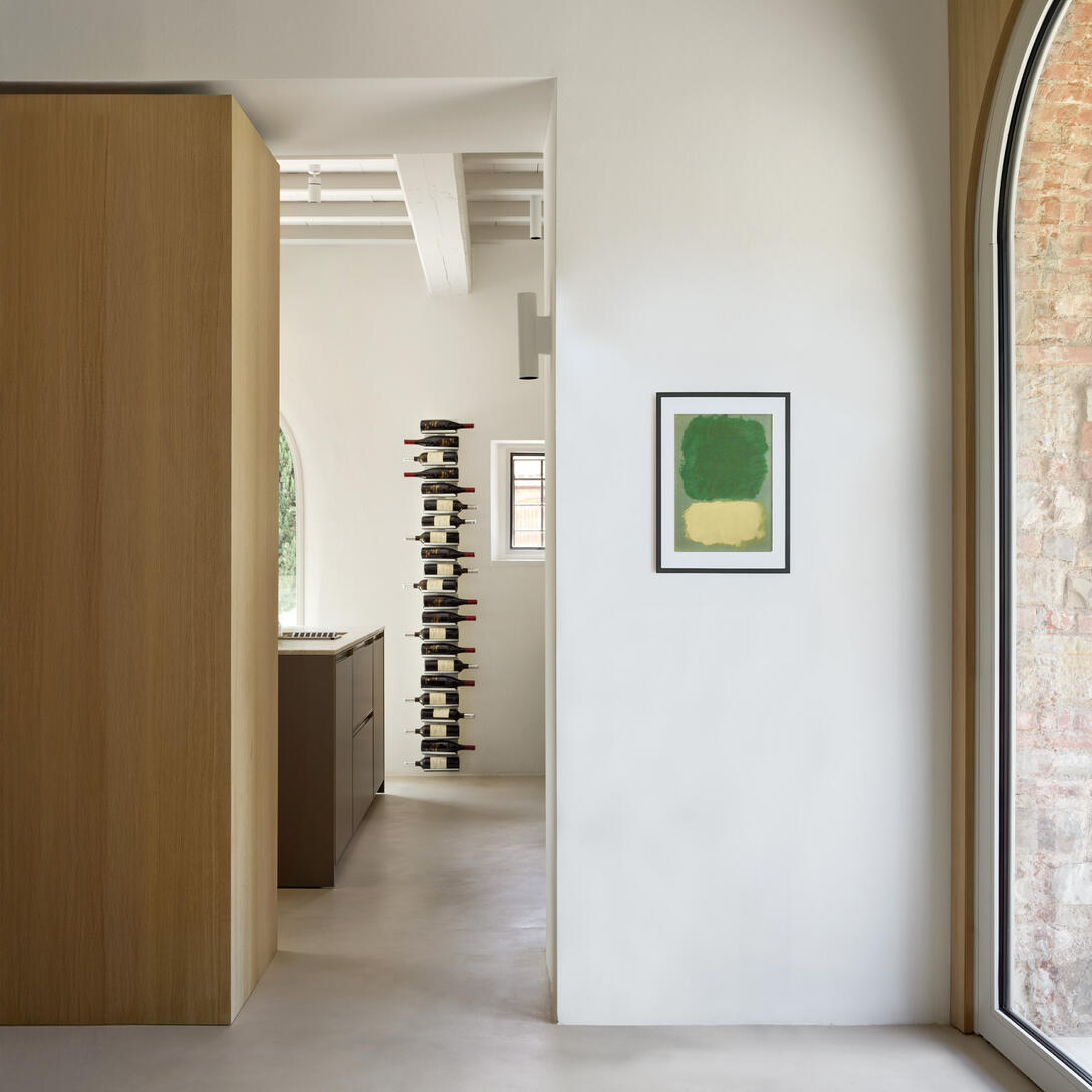 Závesný stojan na víno PTOLOMEO VINO čierny