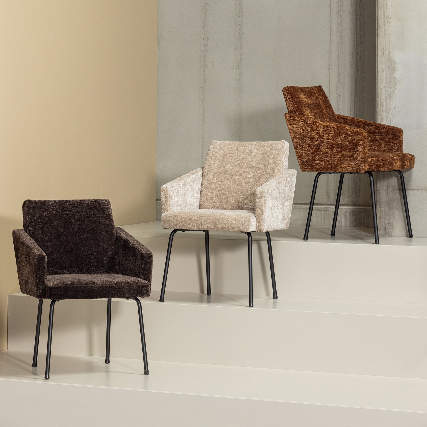 MOUNT Chair Dark Brown