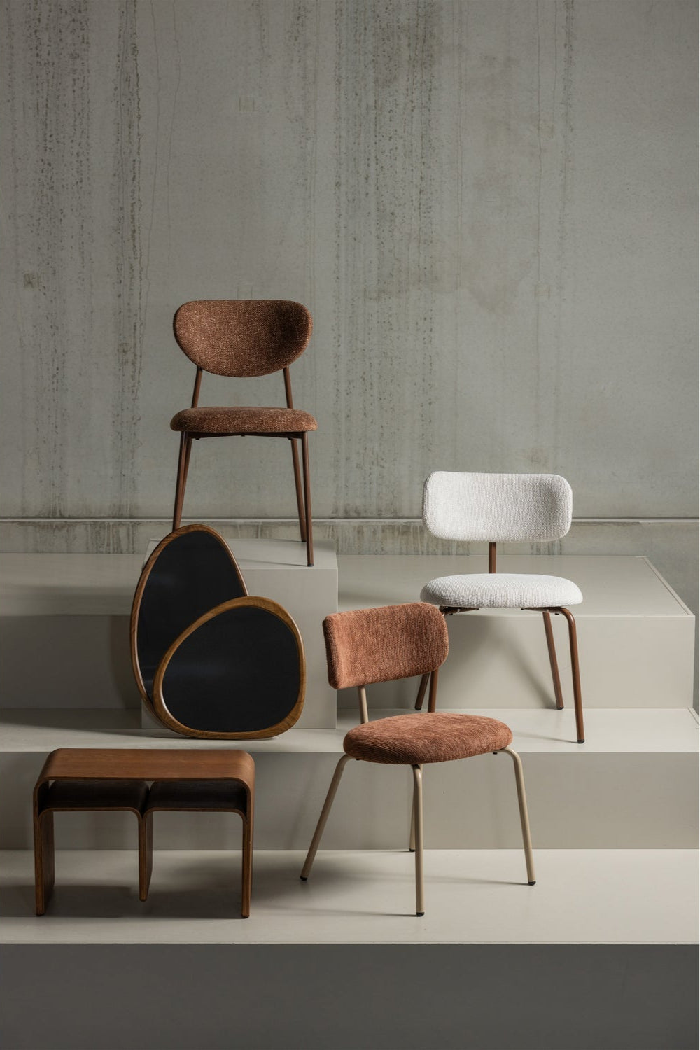 Bočný stolík FREY hnedý