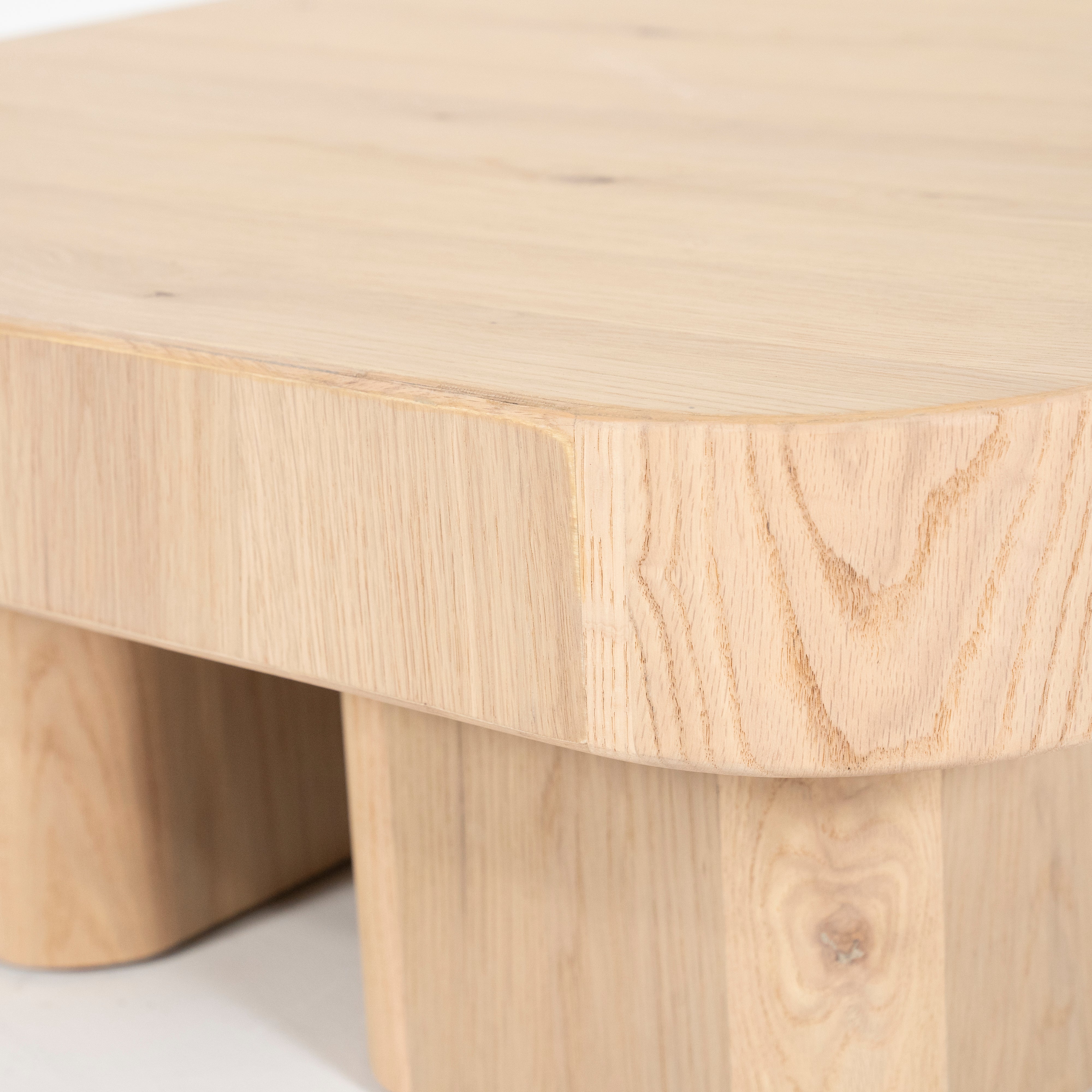 Kávový stolík HARMONY z dubového dreva