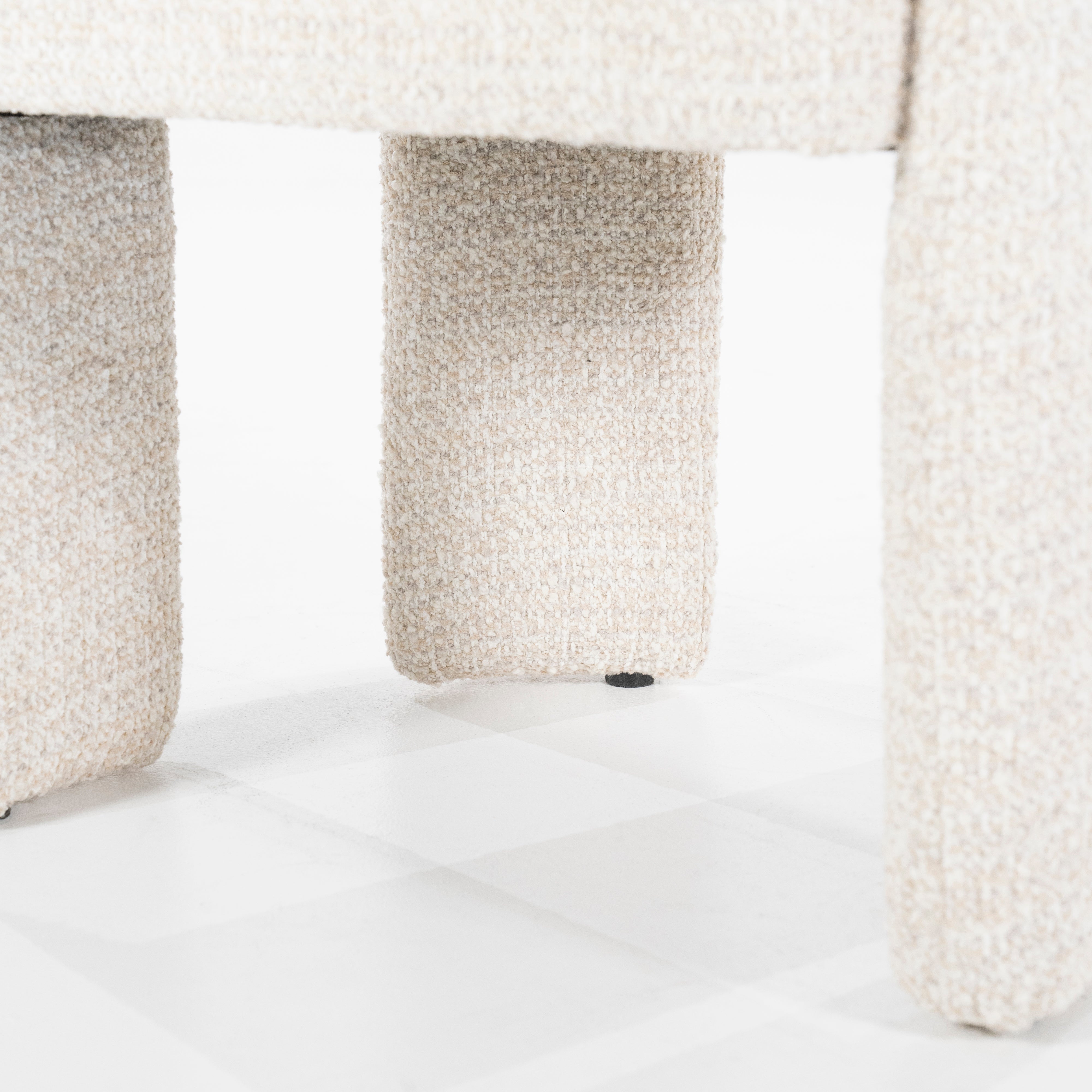 Kreslo s podrúčkami HAMILTON svetlo béžové