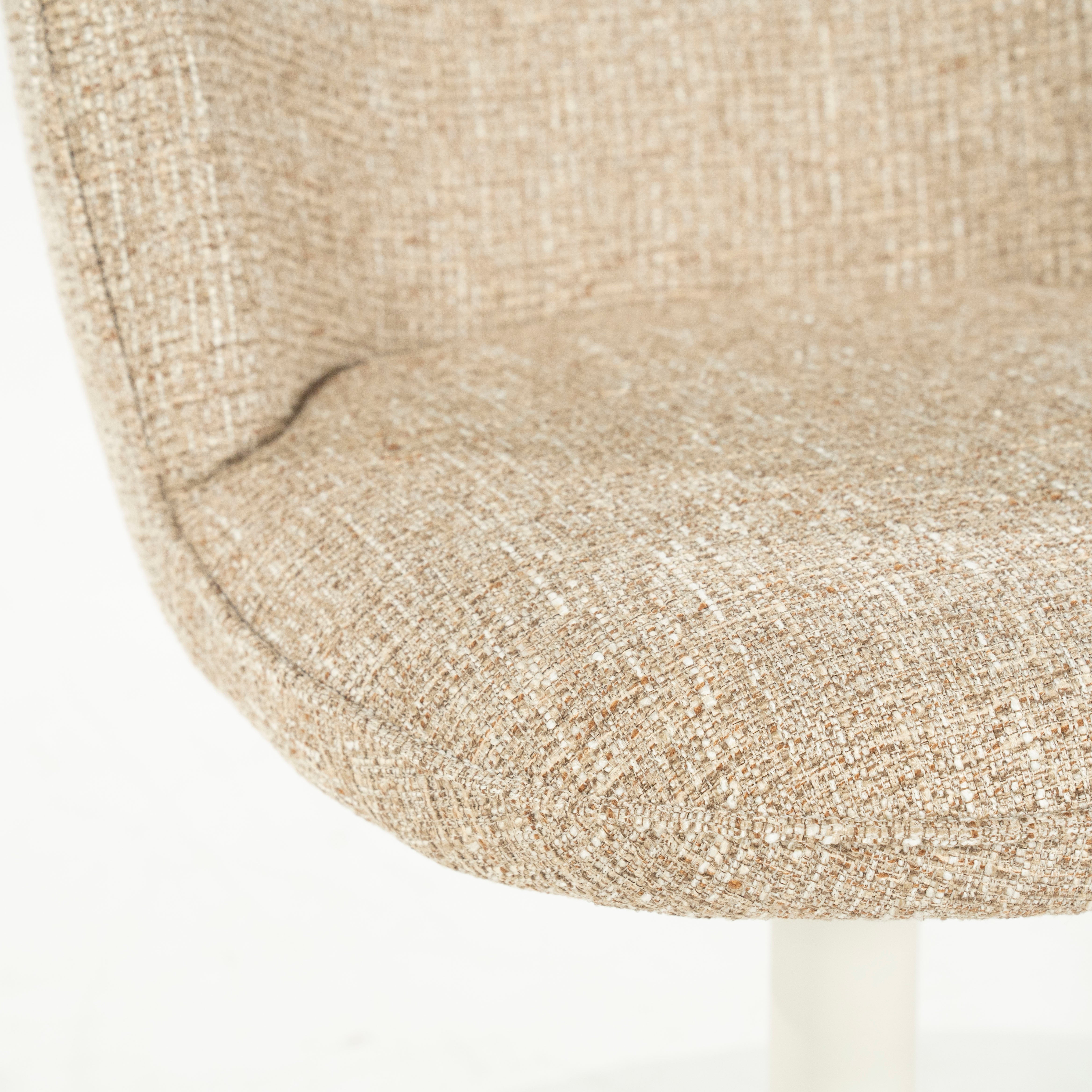 Otočné kreslo MOLLY béžové s krémovým podstavcom