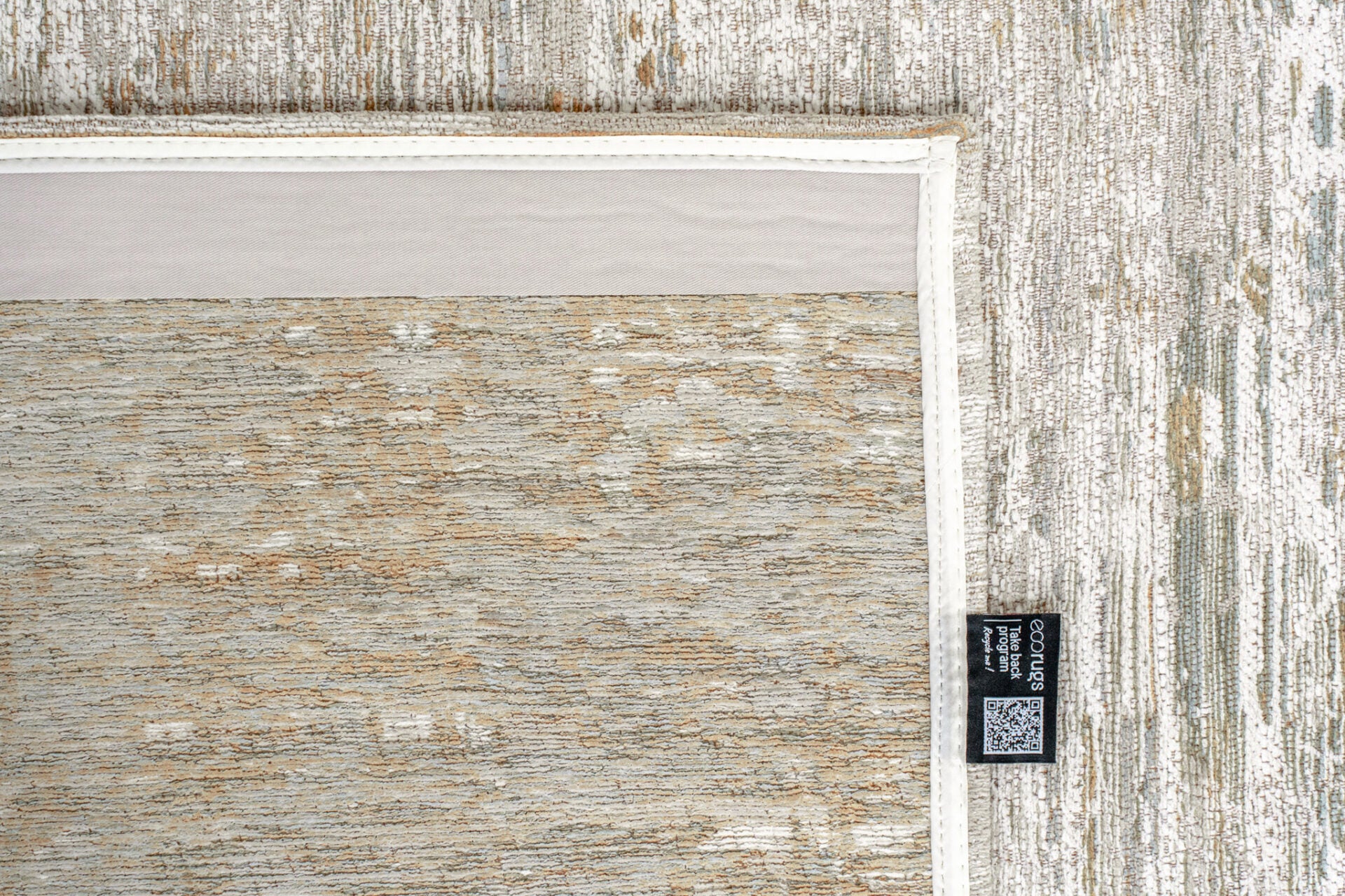 Carpet Ushak Yeniki Light light gray