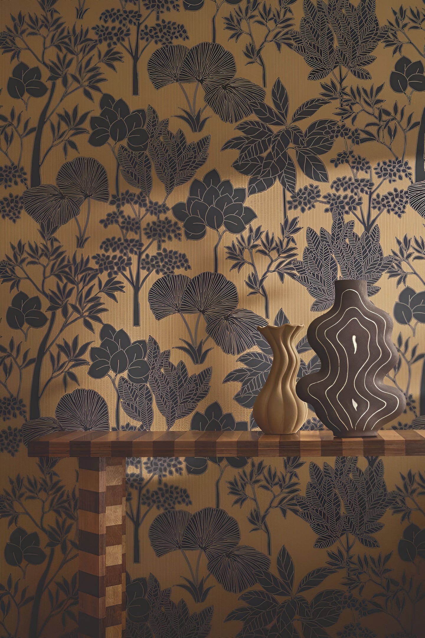 Structural wallpaper with a plant pattern of leaves and flowers INARA - KAKI/DORÉ green