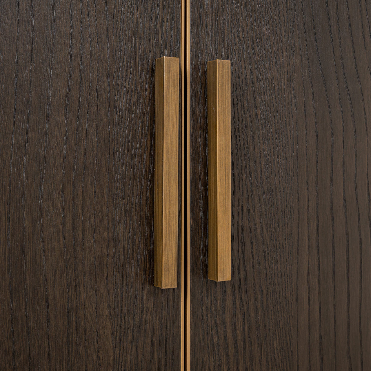 Regál CARTER dubová dyha so zlatým rámom