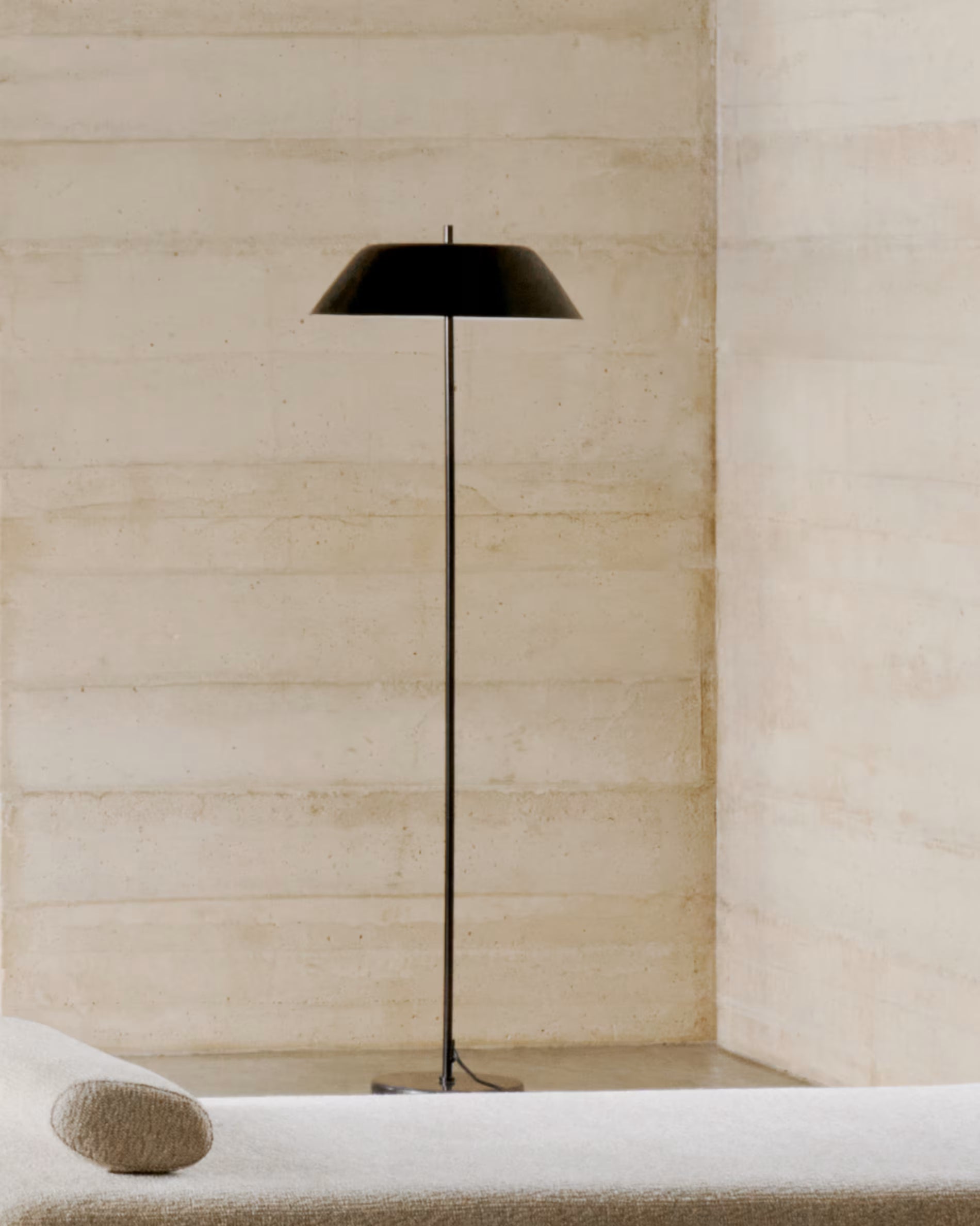 SAYRA floor lamp black