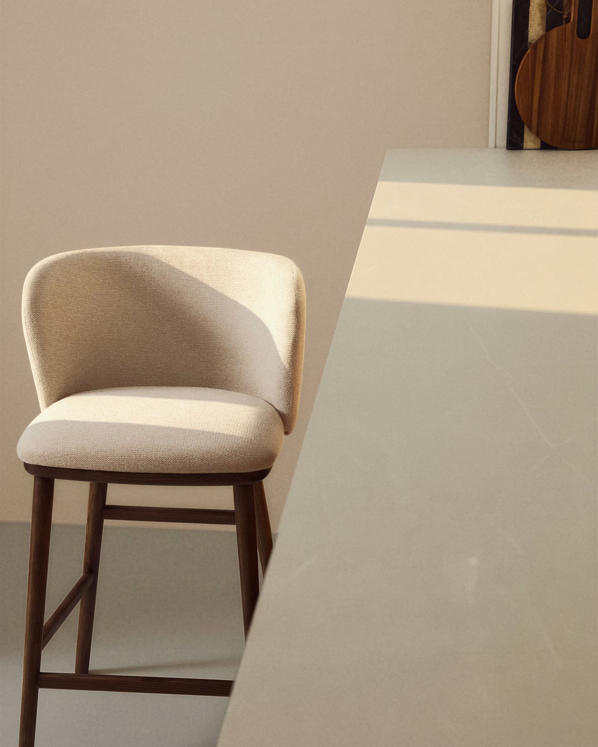 Barová stolička CISELIA béžový šenil s tmavým jaseňovým podstavcom