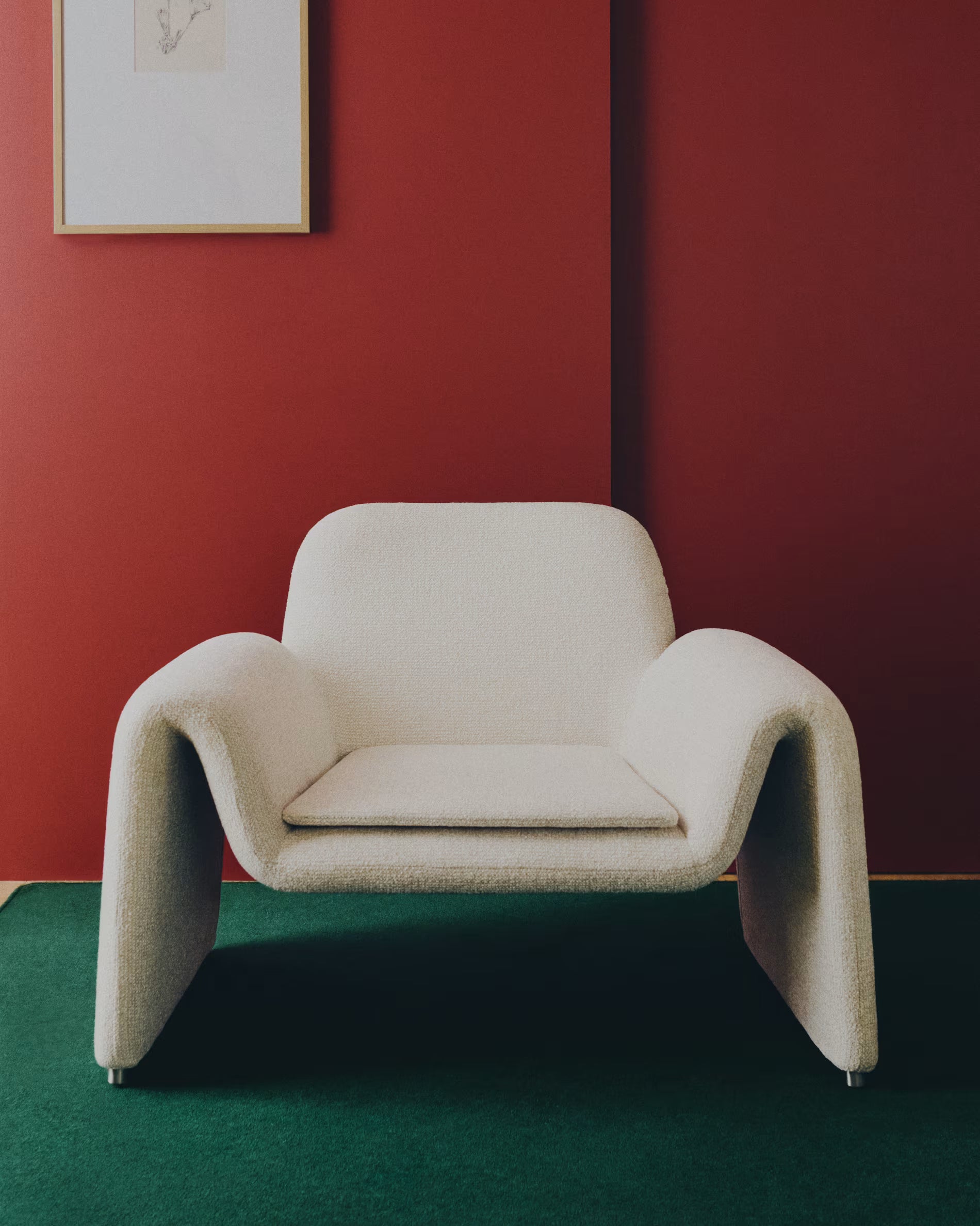 MELVIA beige armchair