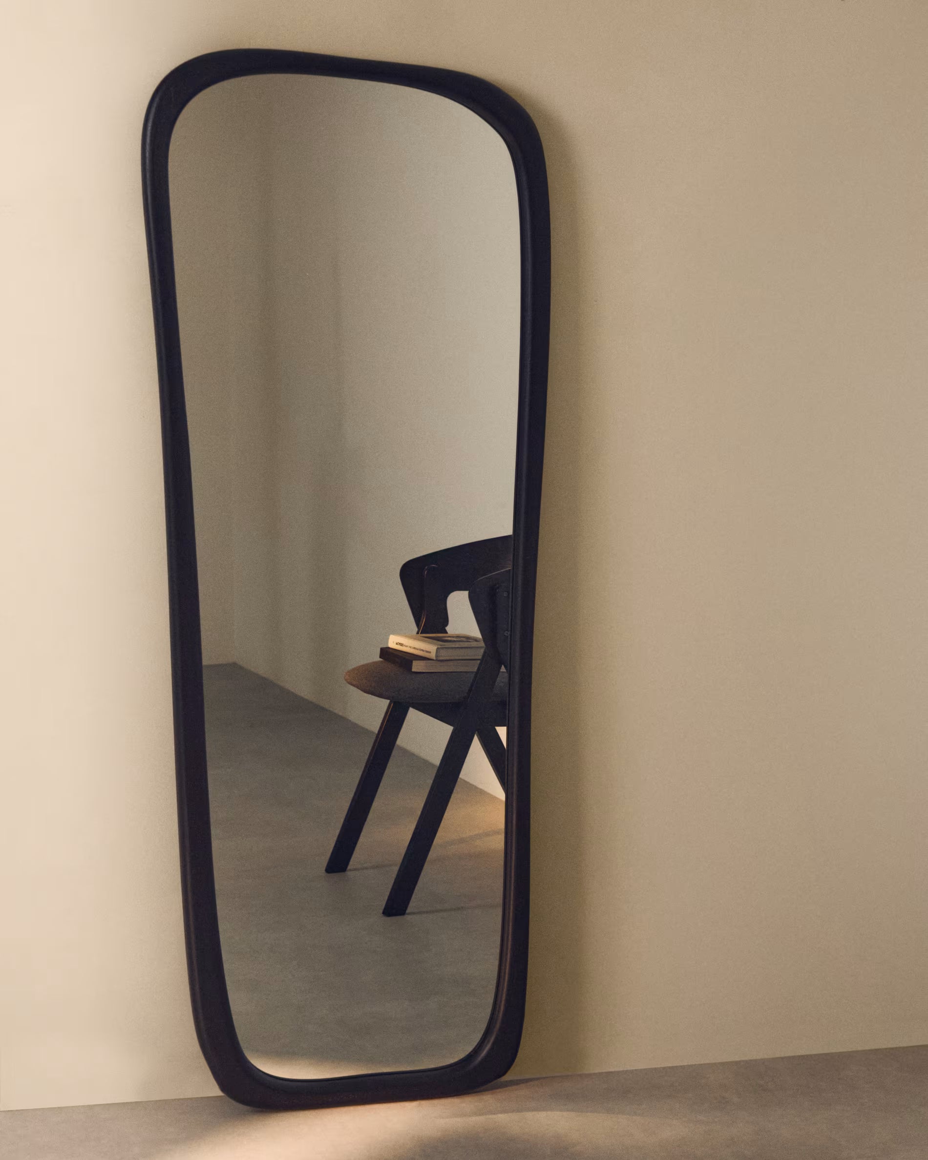 ALURA Rectangular Mirror Black Teak Wood