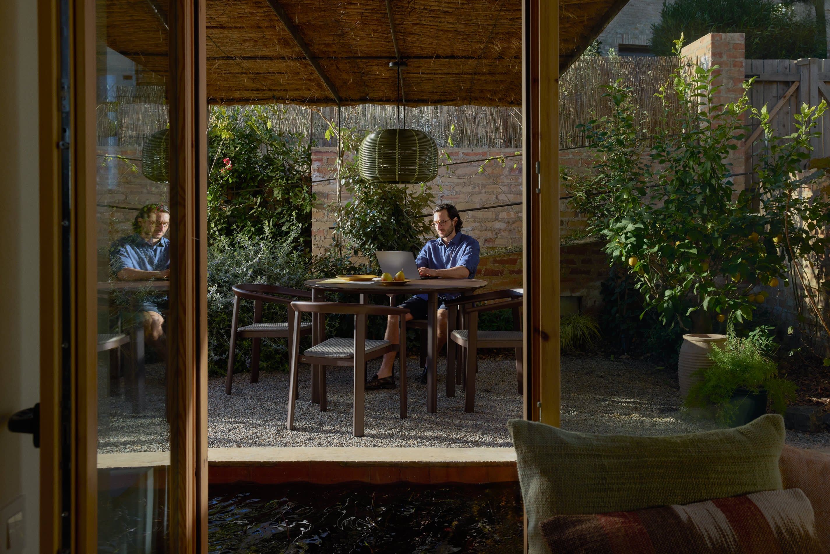 Záhradná stolička ERICE hnedá