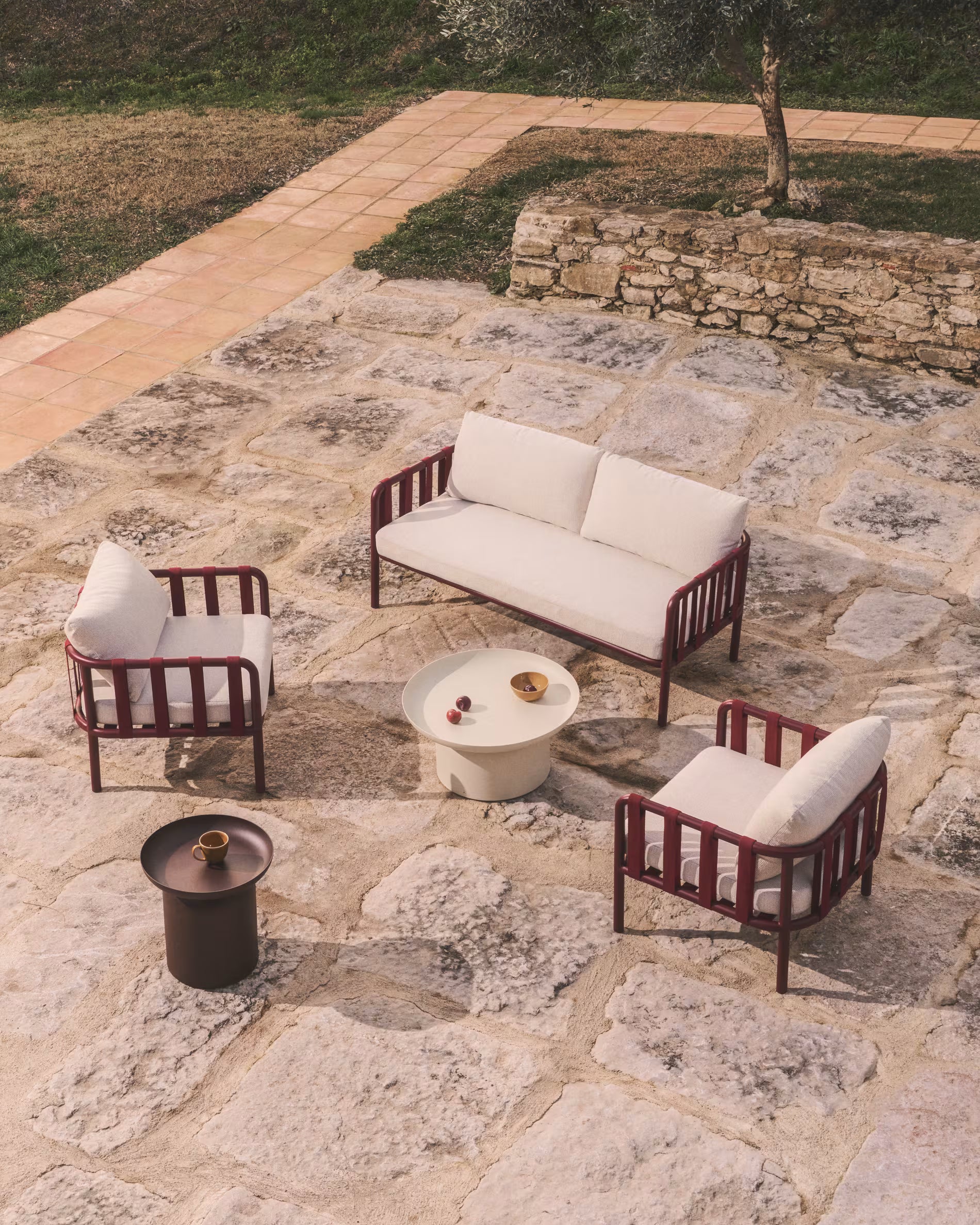 ARCOLA Brown Outdoor Side Table