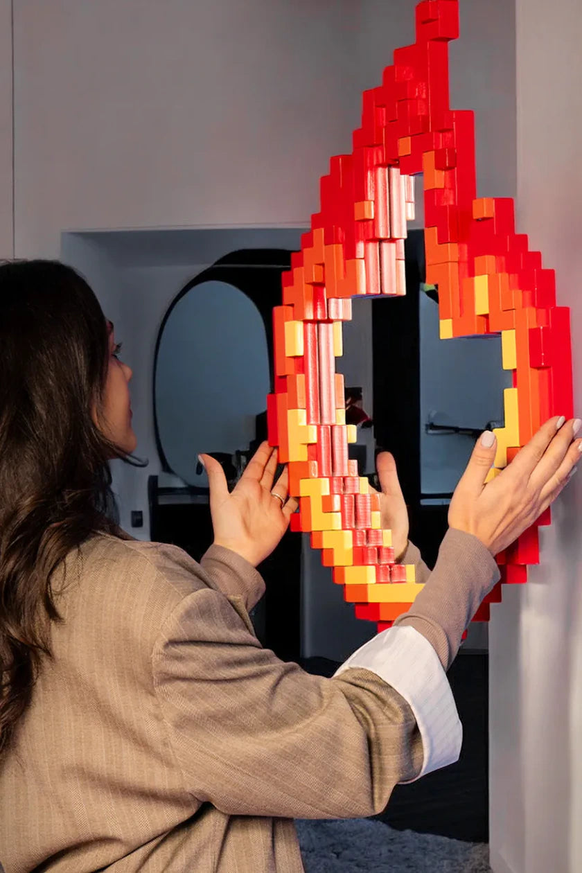 Luster PIXEL - ČEREŠNE červený