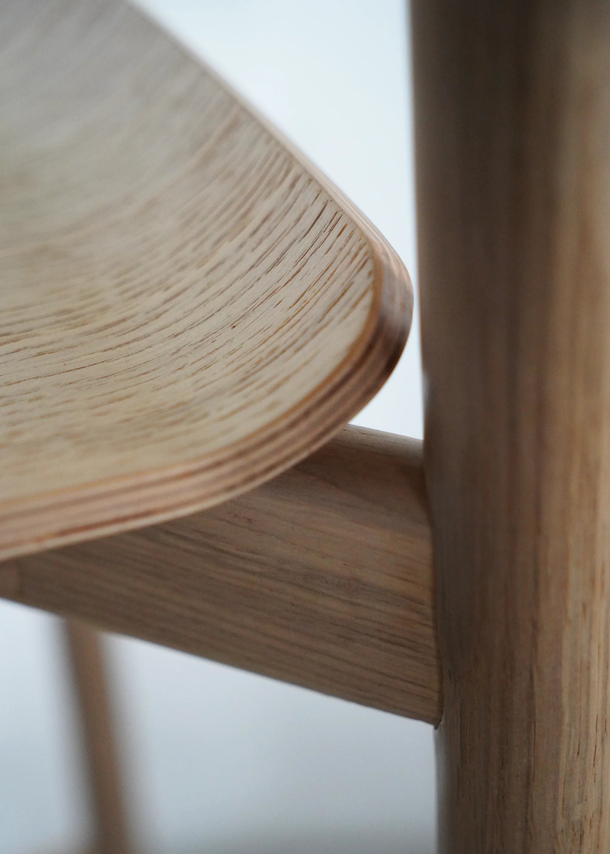 ARCHE stool black oak wood