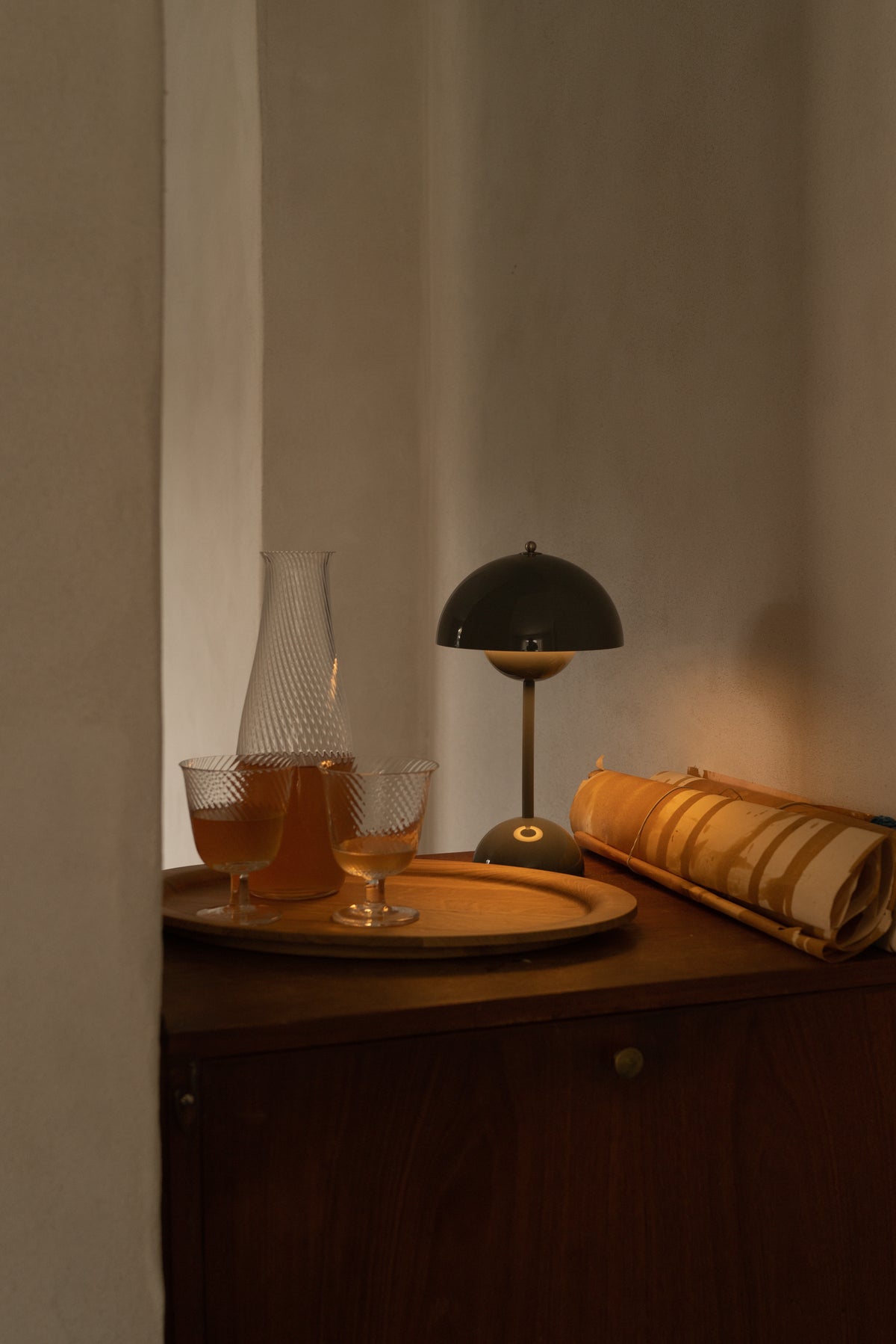 Prenosná lampa FLOWERPOT VP9 šedomodrá