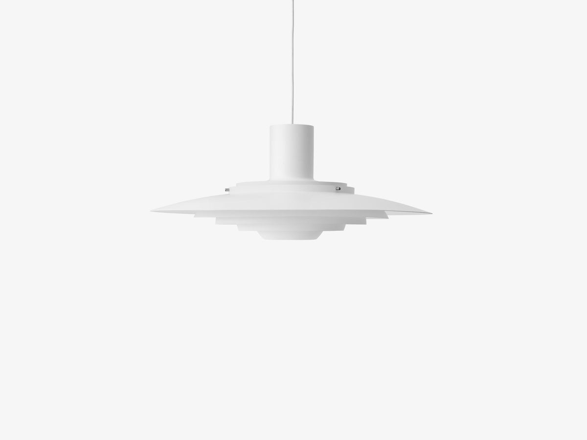 Matná biela závesná lampa P376