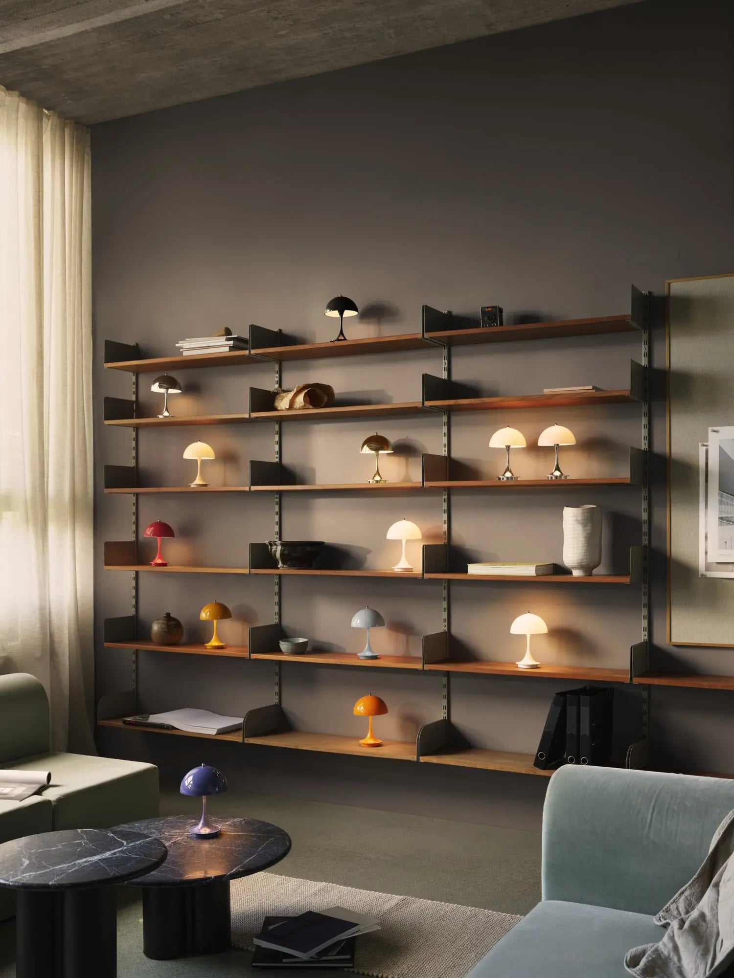 Lampa przenośna PANTHELLA 160 błękitny opal – Louis Poulsen