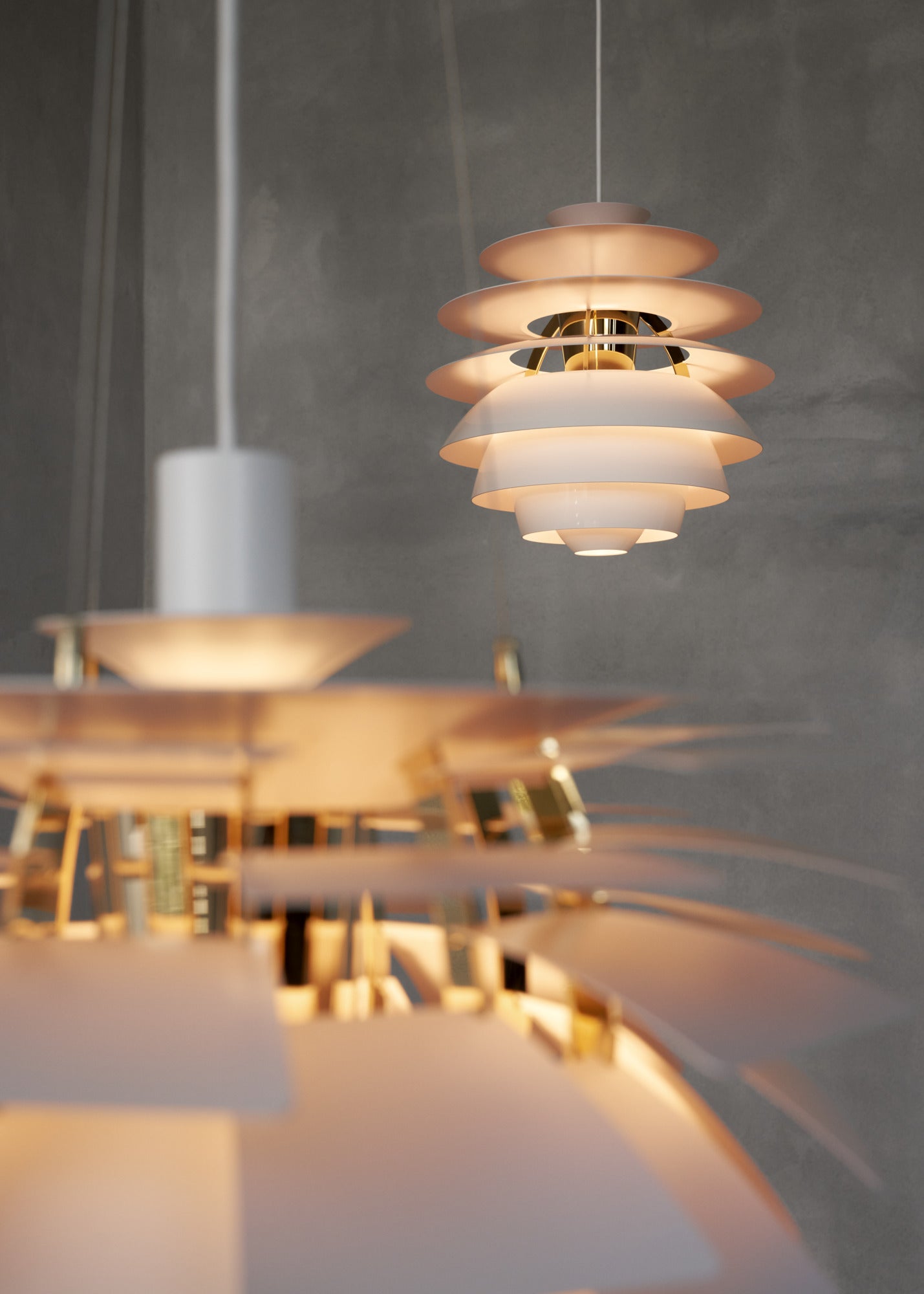 Závesná lampa PH SNOWBALL krémová s chrómovým povrchom