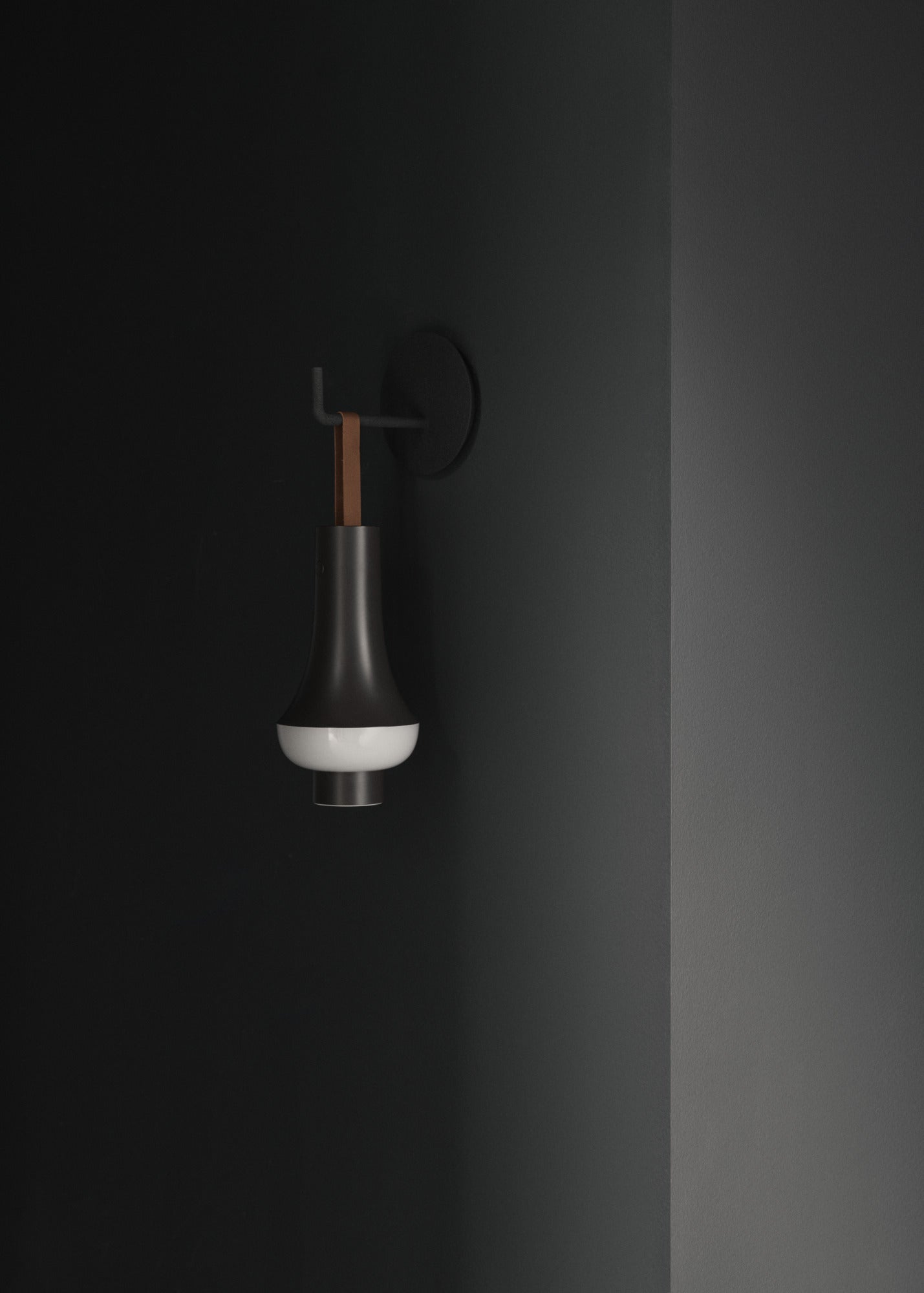 Portable lamp TOMOSHI dark brown