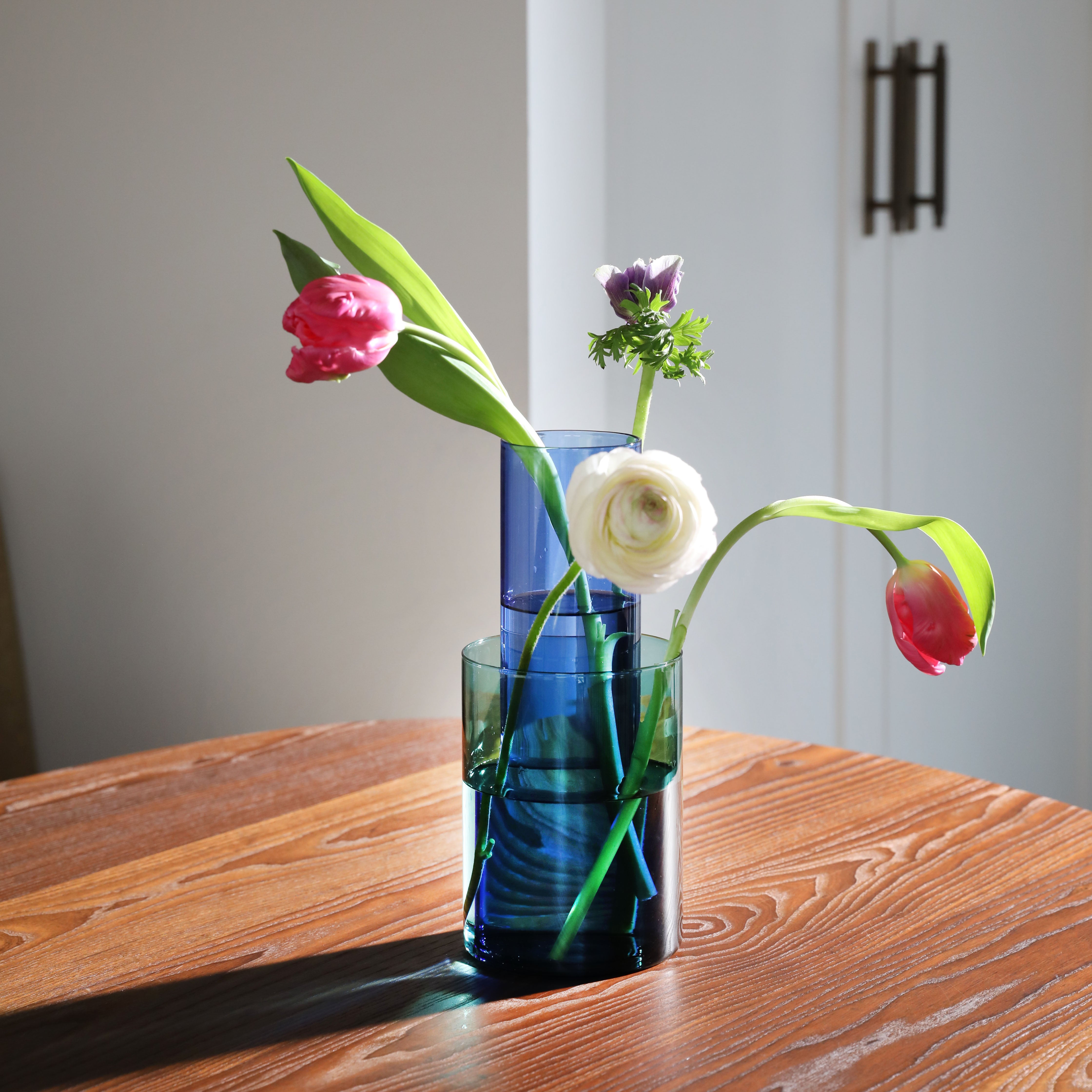 AMPHI vase blue with green