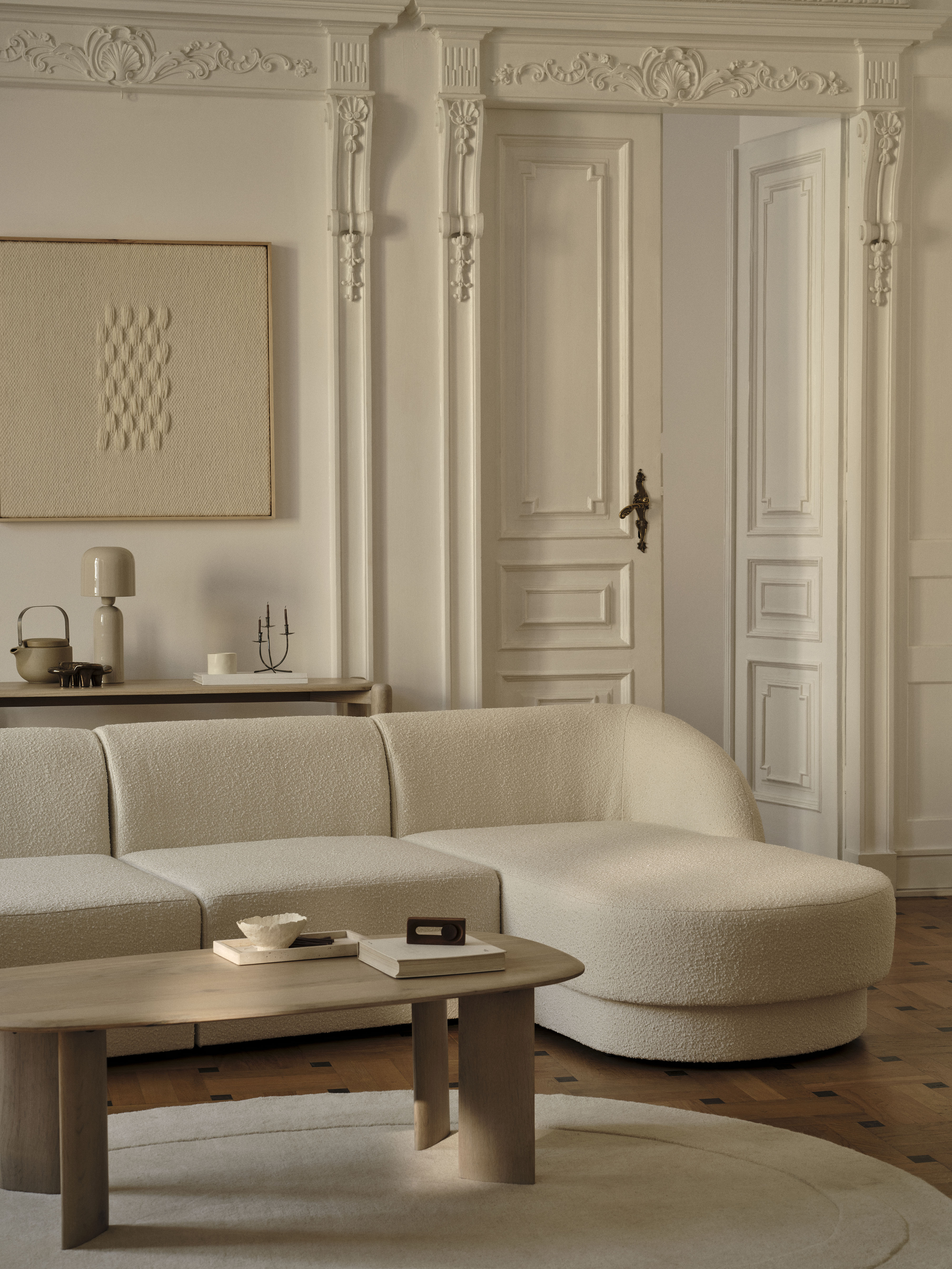 Right-facing panoramic corner sofa for 6 people MILEY light gray silky chenille