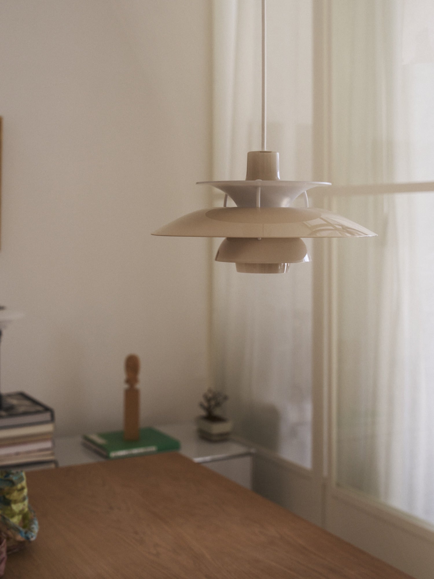 Lampa wisząca PH 5 OPAL beżowy