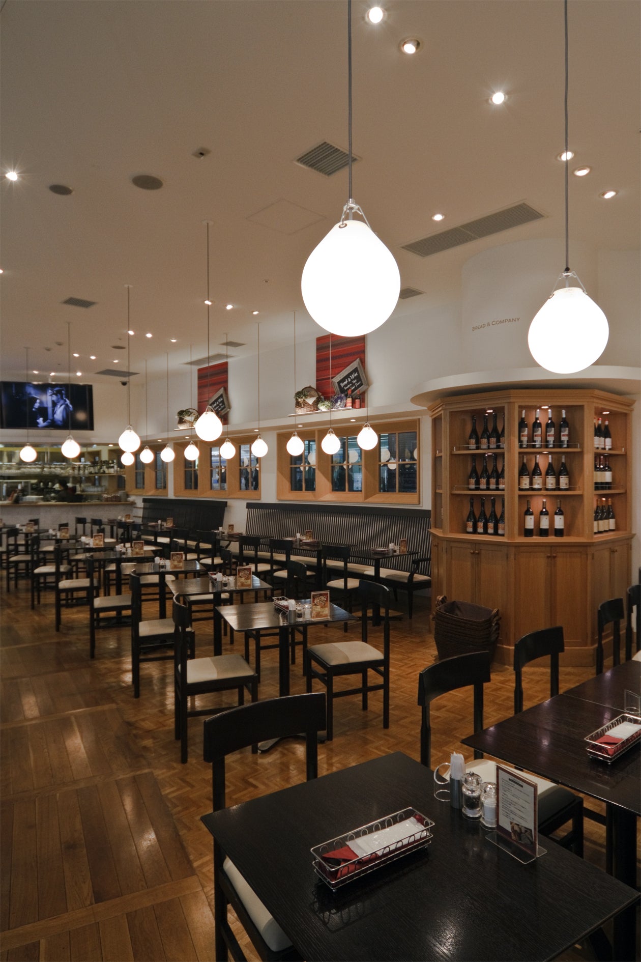 MOSER white pendant lamp