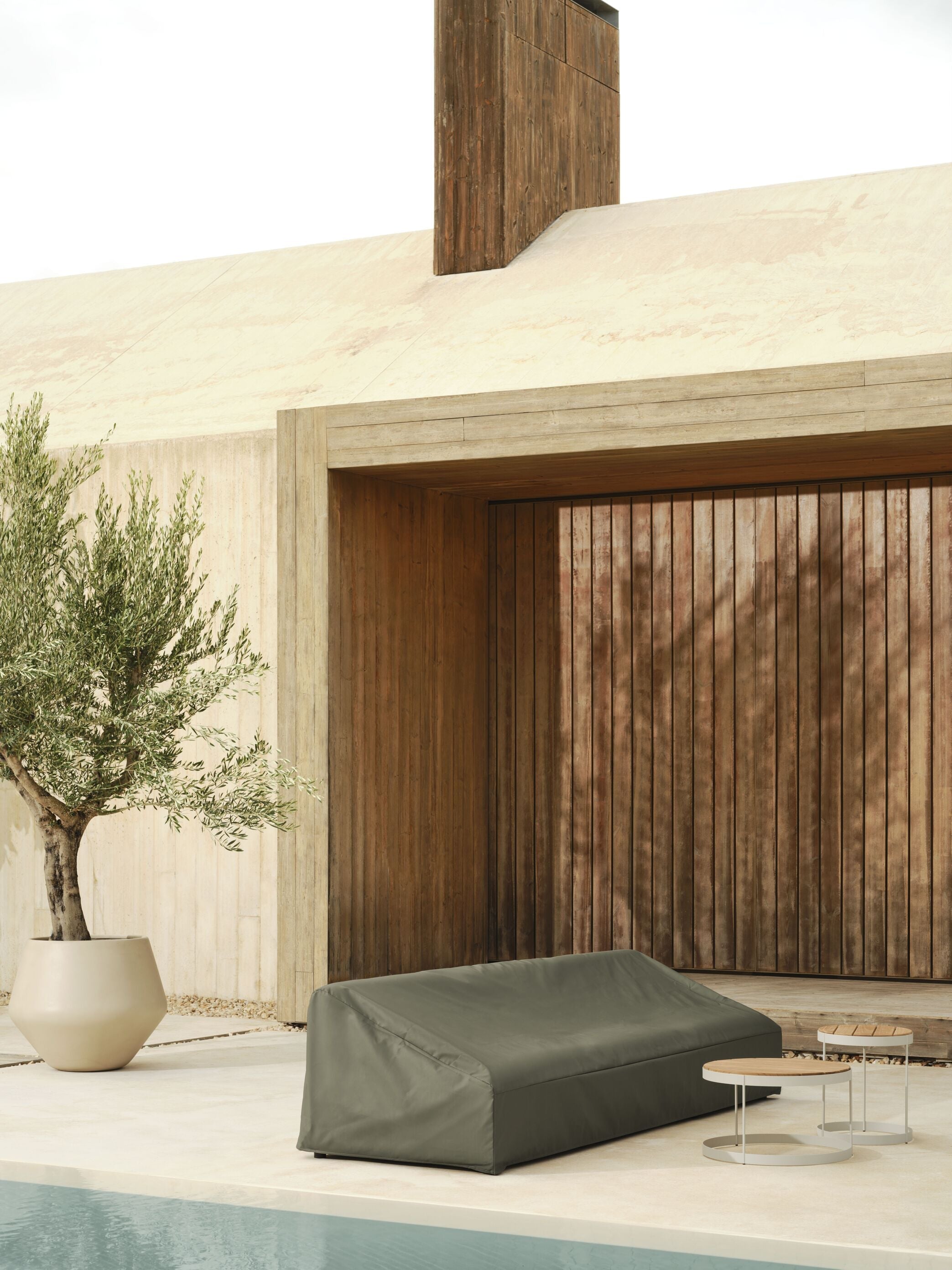 Modulárna vonkajšia pohovka ARKE - ľavý čalúnený modul