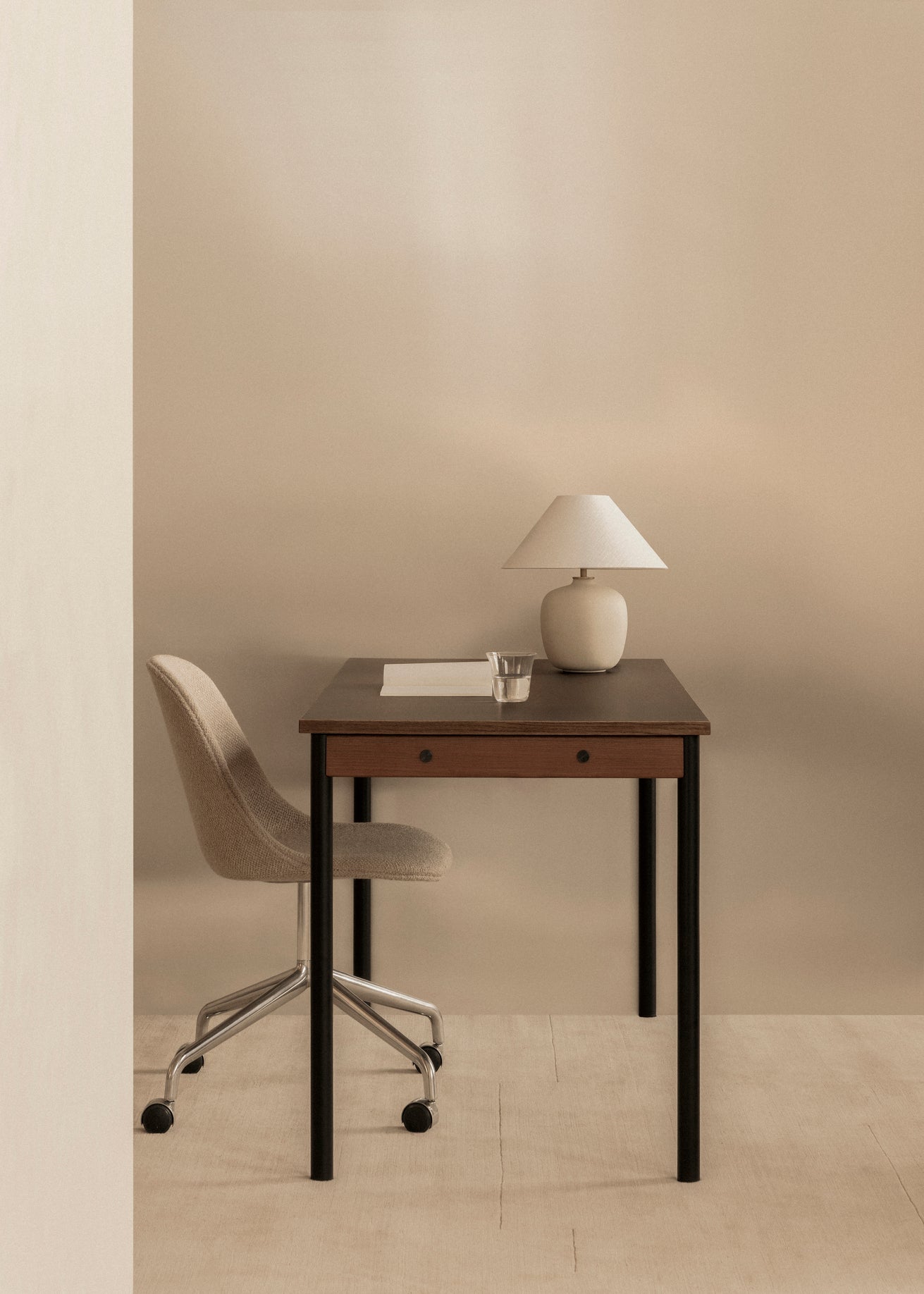 Stolná lampa TORSO biela keramika
