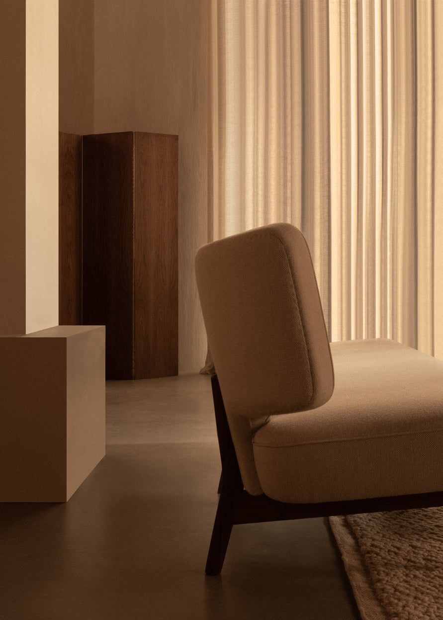 3-seater Sofa RADIOHUS beige with walnut base