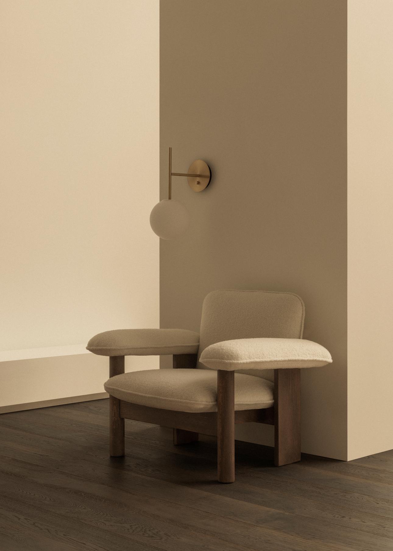 BRASILIA Armchair in Beige with Oak Base